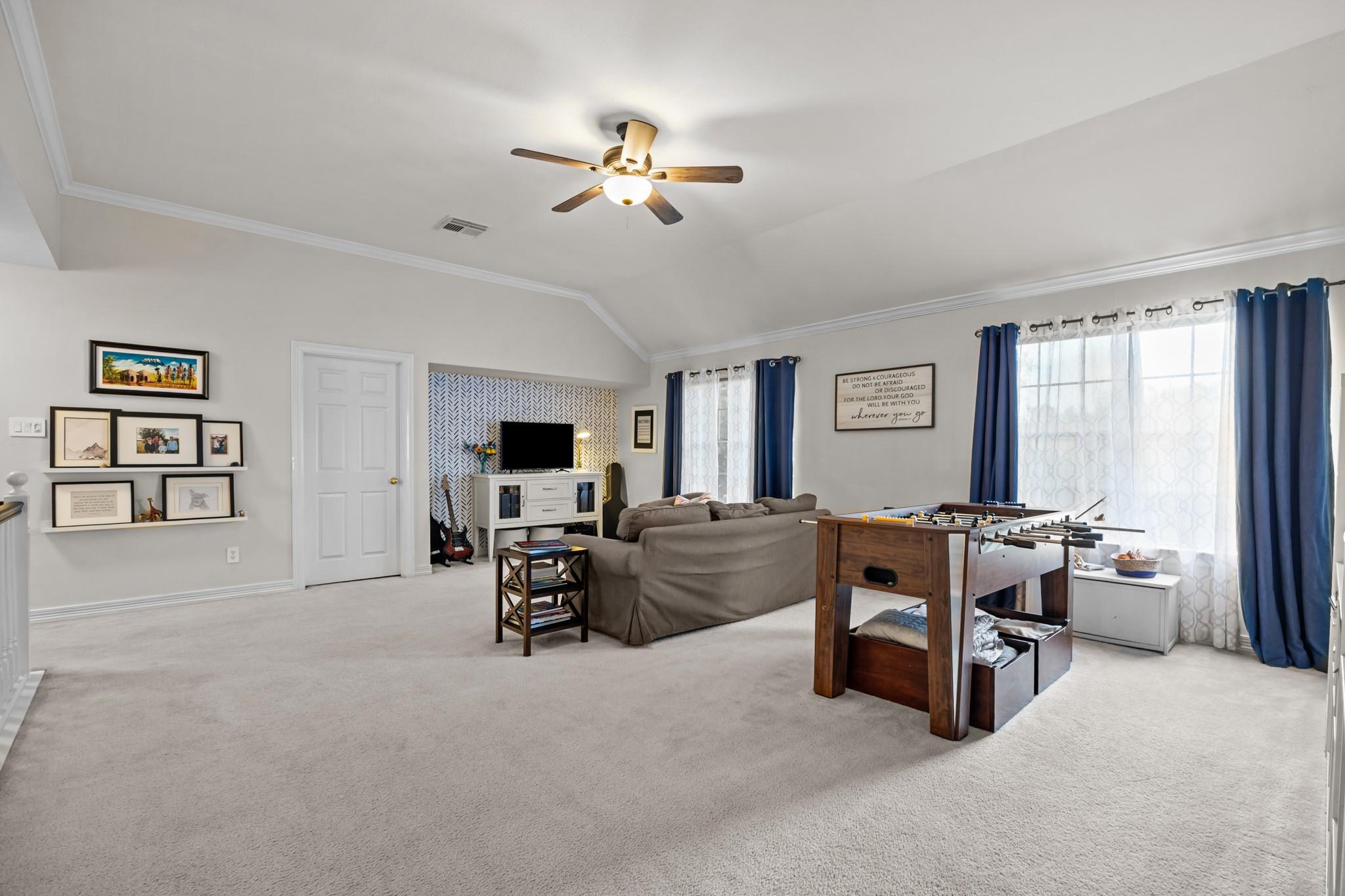 2413 Sawgrass Court