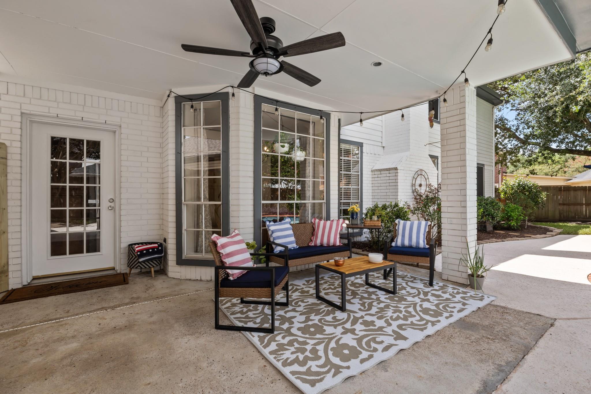 2413 Sawgrass Court