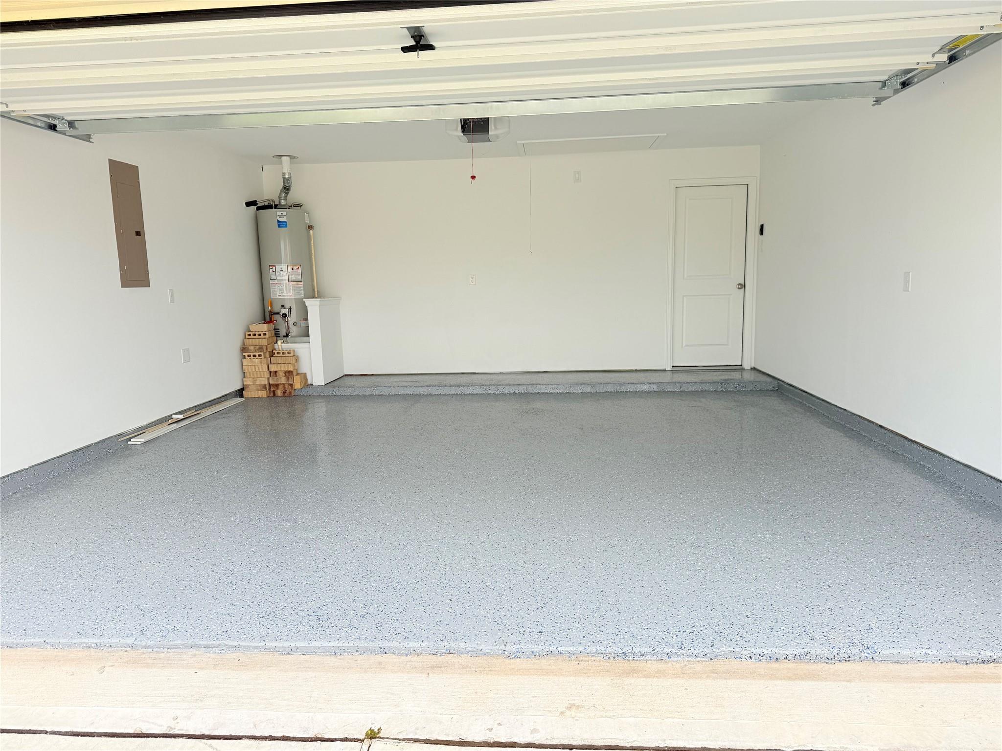 702 Pleasant Point Drive, Beasley