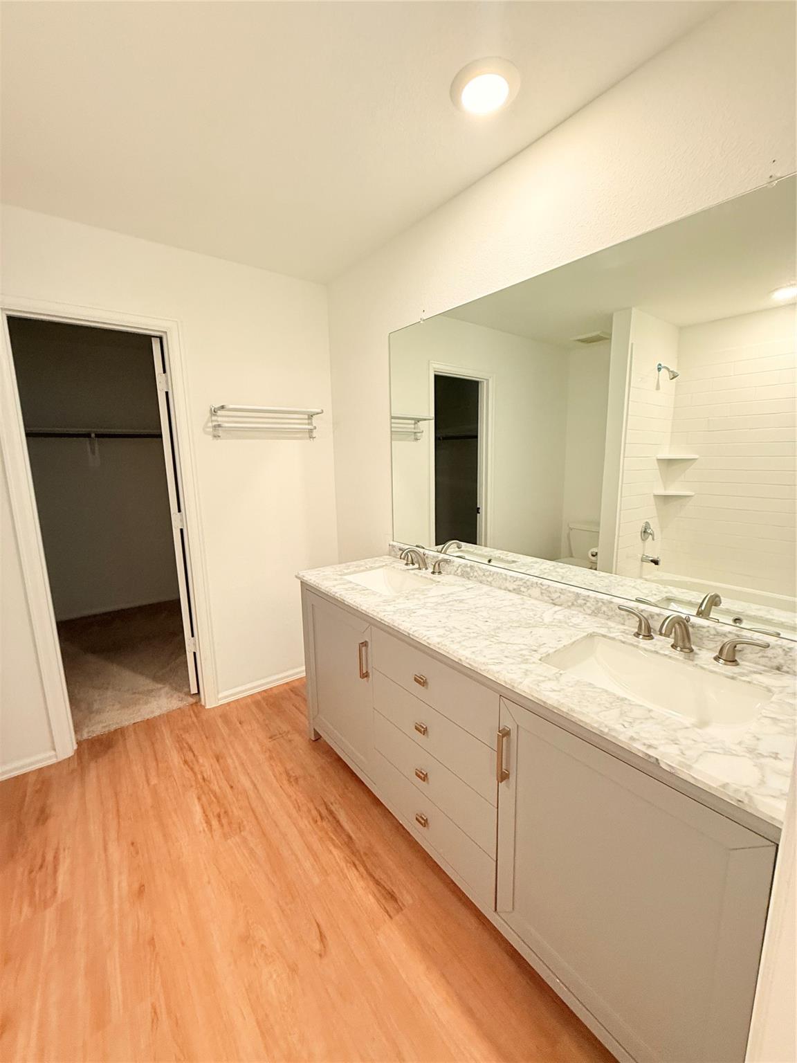 702 Pleasant Point Drive, Beasley