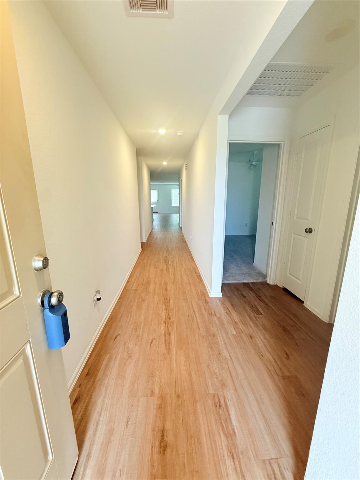 702 Pleasant Point Drive, Beasley