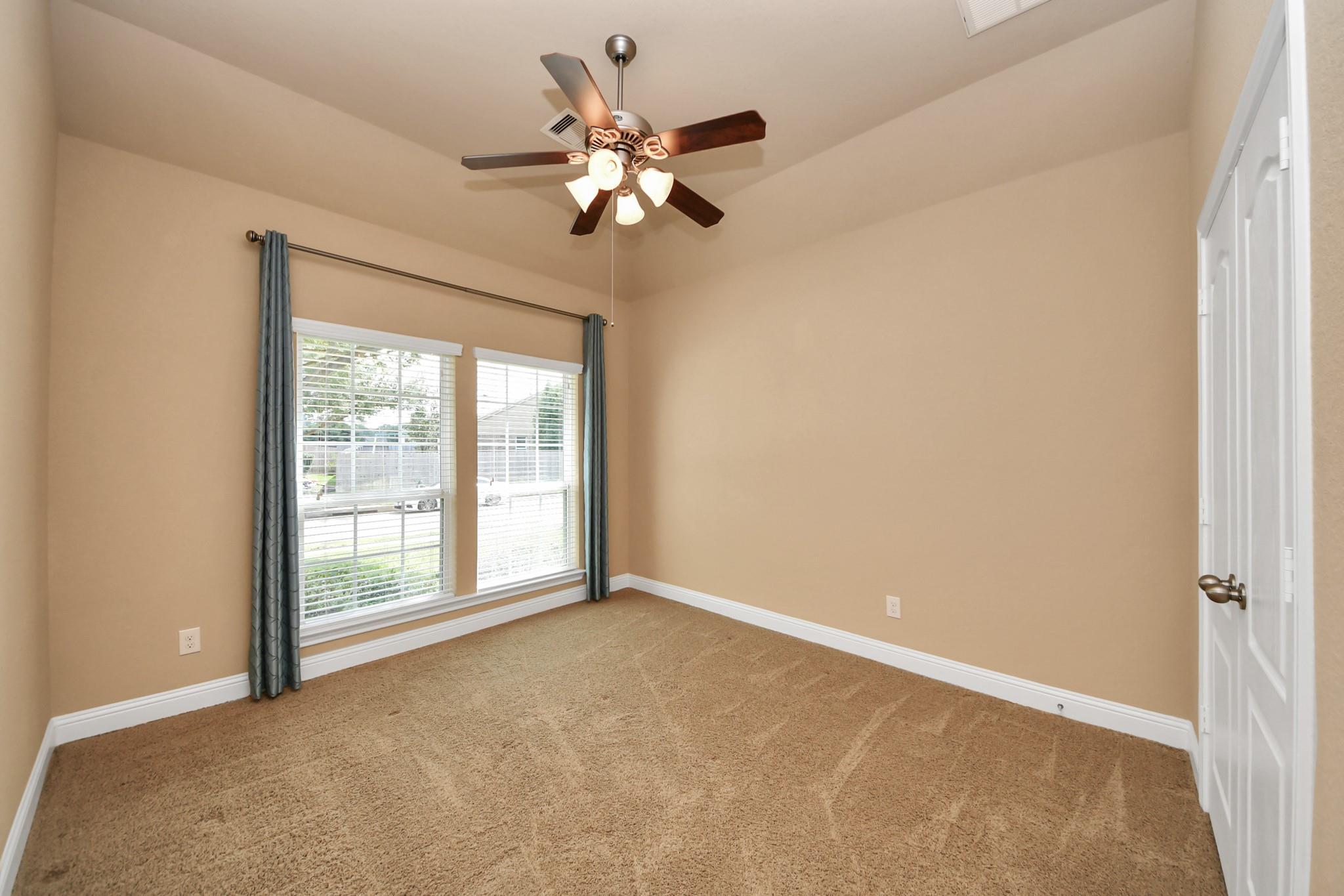 5806 Oakdale Meadows
