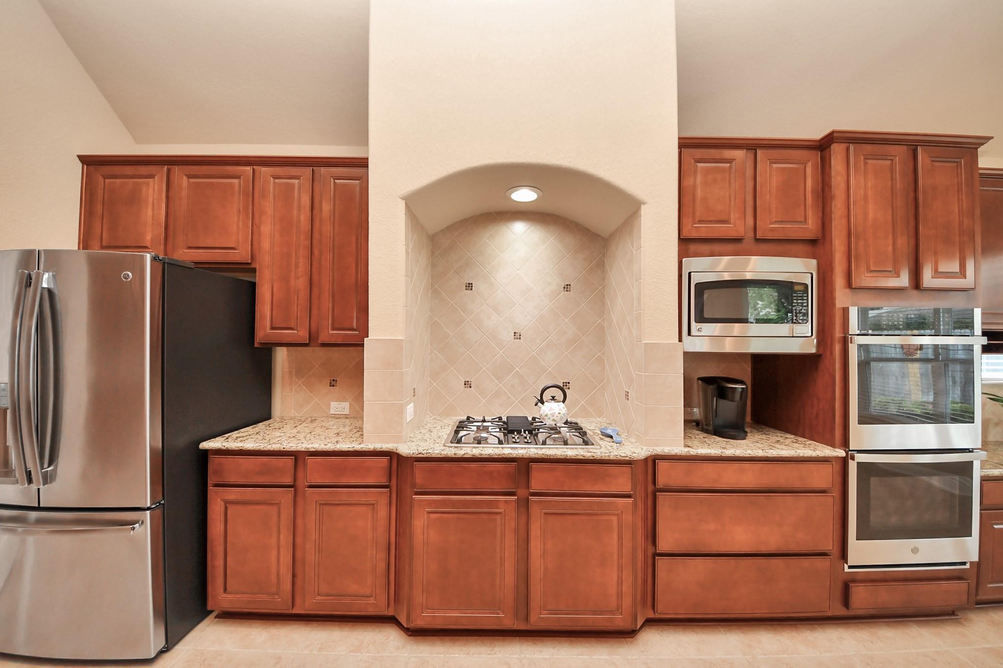 5806 Oakdale Meadows