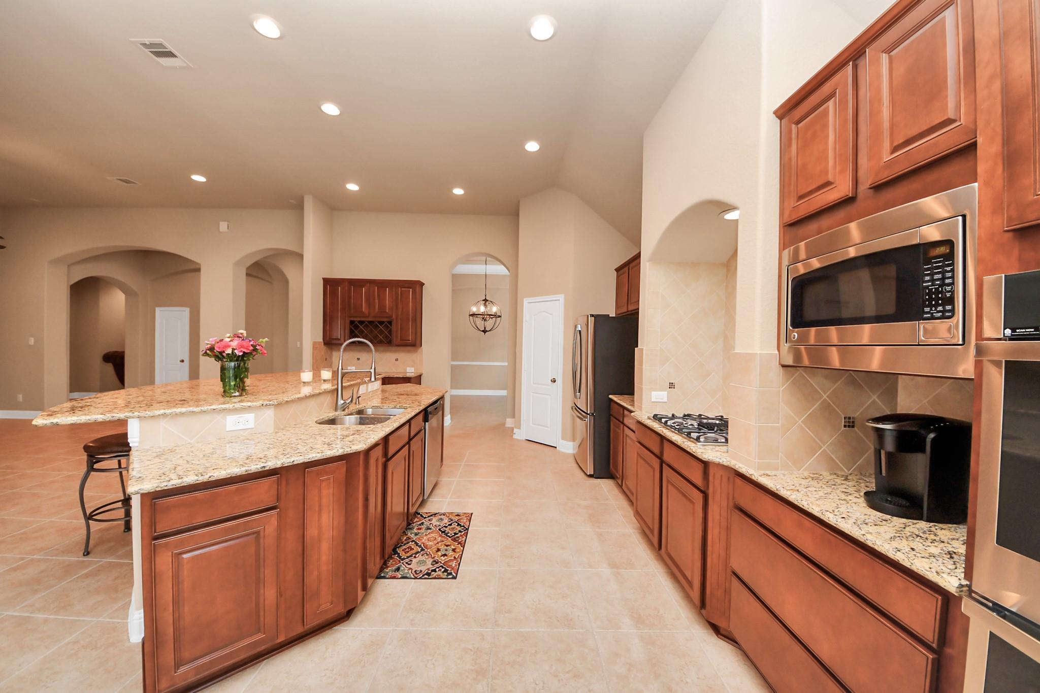 5806 Oakdale Meadows