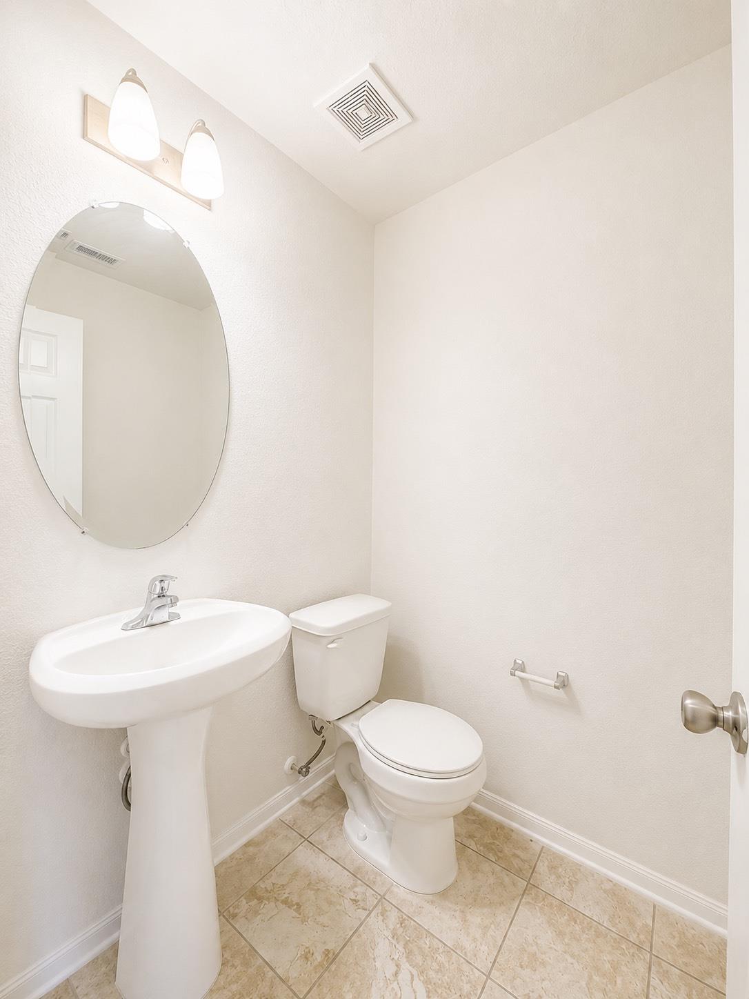 25323 Queens Causeway Lane