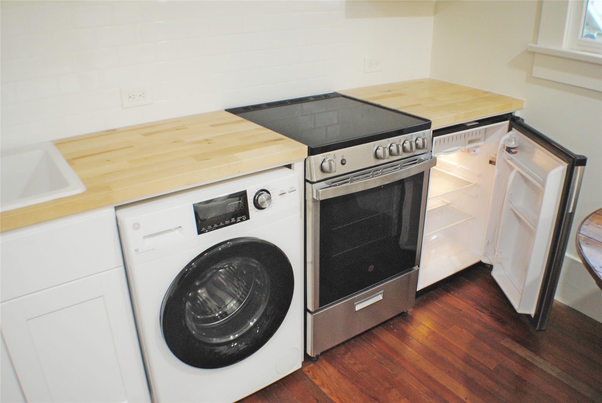 508 Bayland Avenue Unit: 1/2