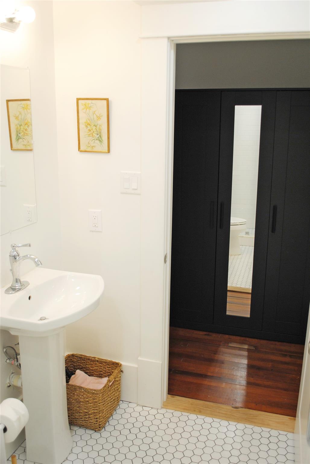 508 Bayland Avenue Unit: 1/2