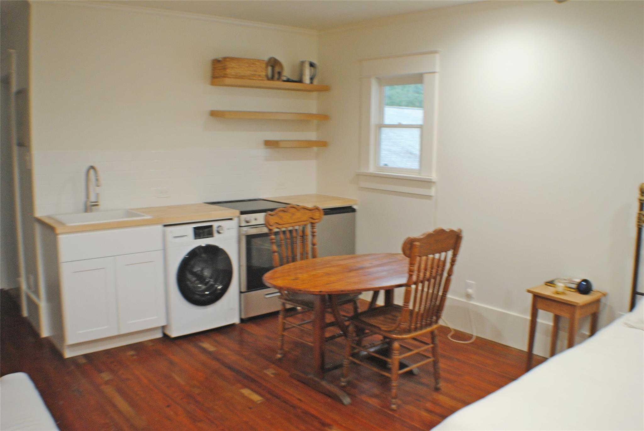 508 Bayland Avenue Unit: 1/2