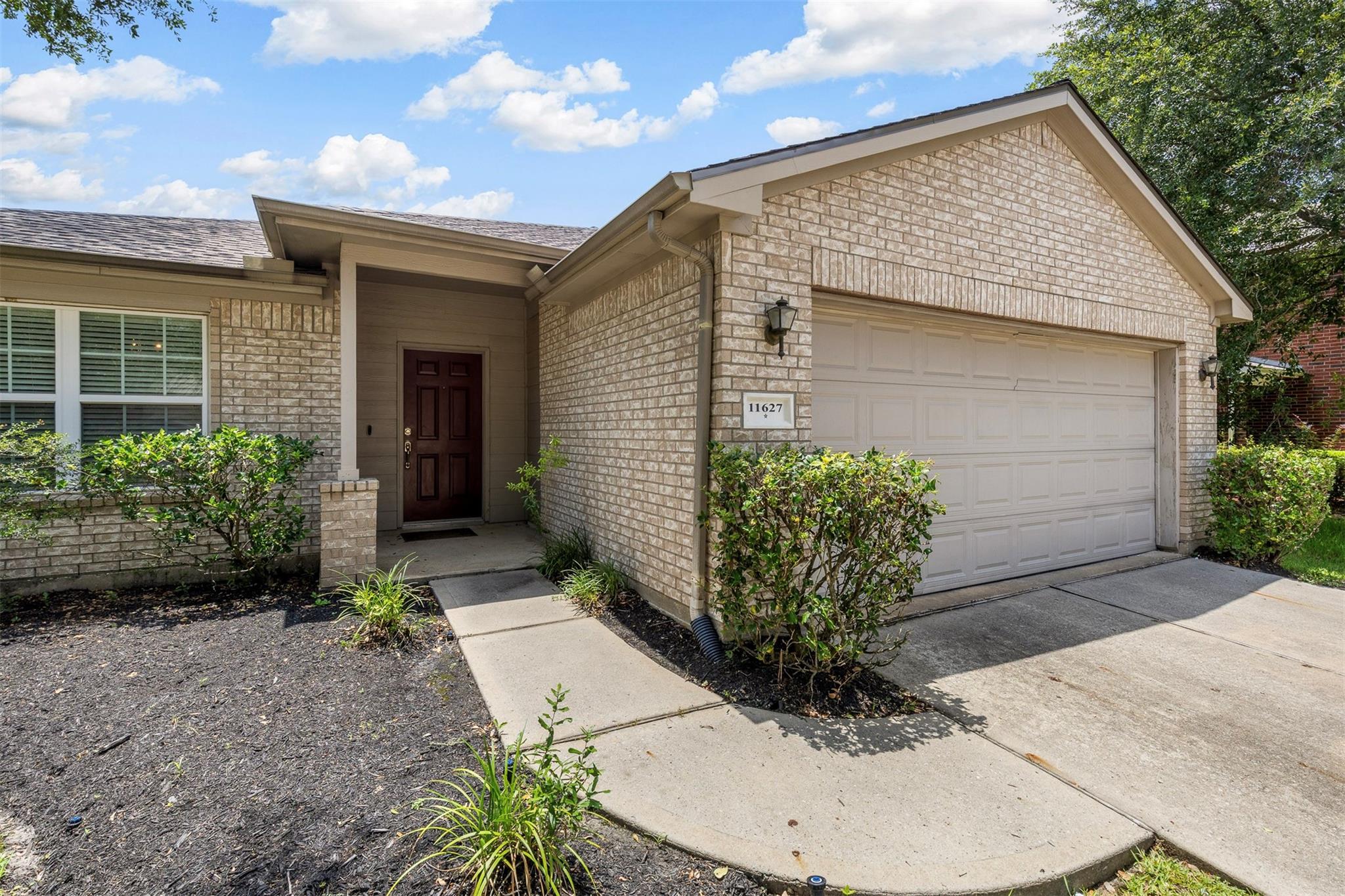 11627 Champions Walk Lane