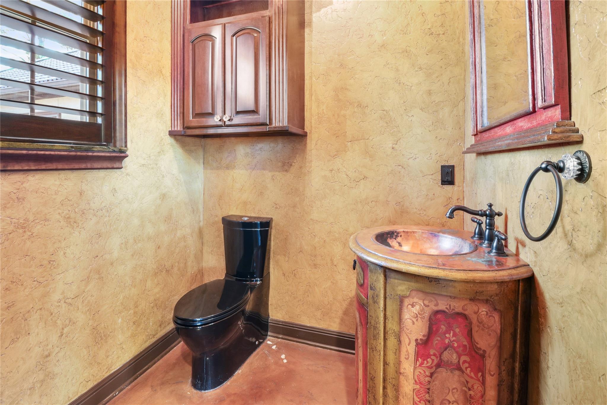 26325 Bauer Hockley Road