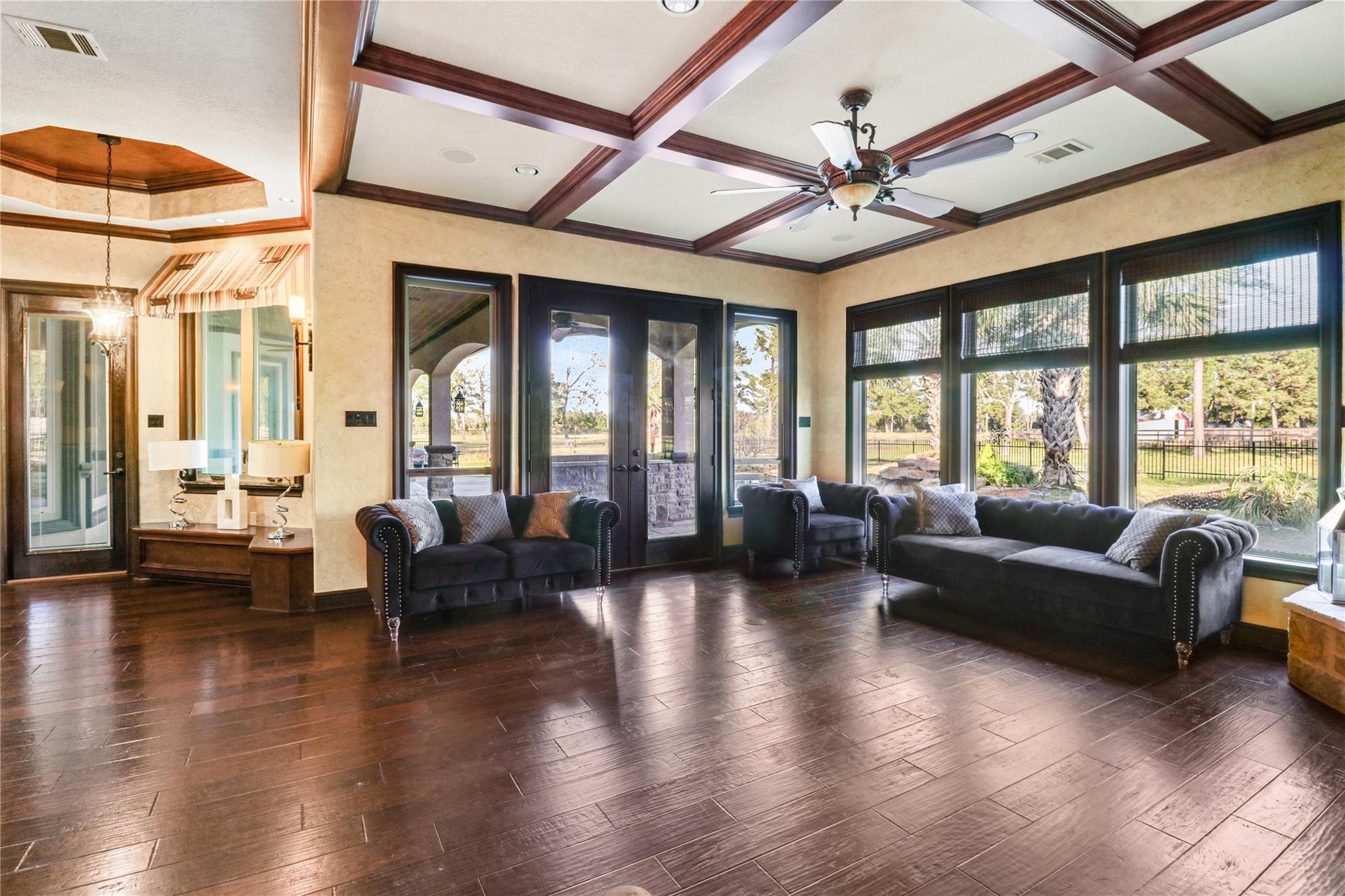 26325 Bauer Hockley Road