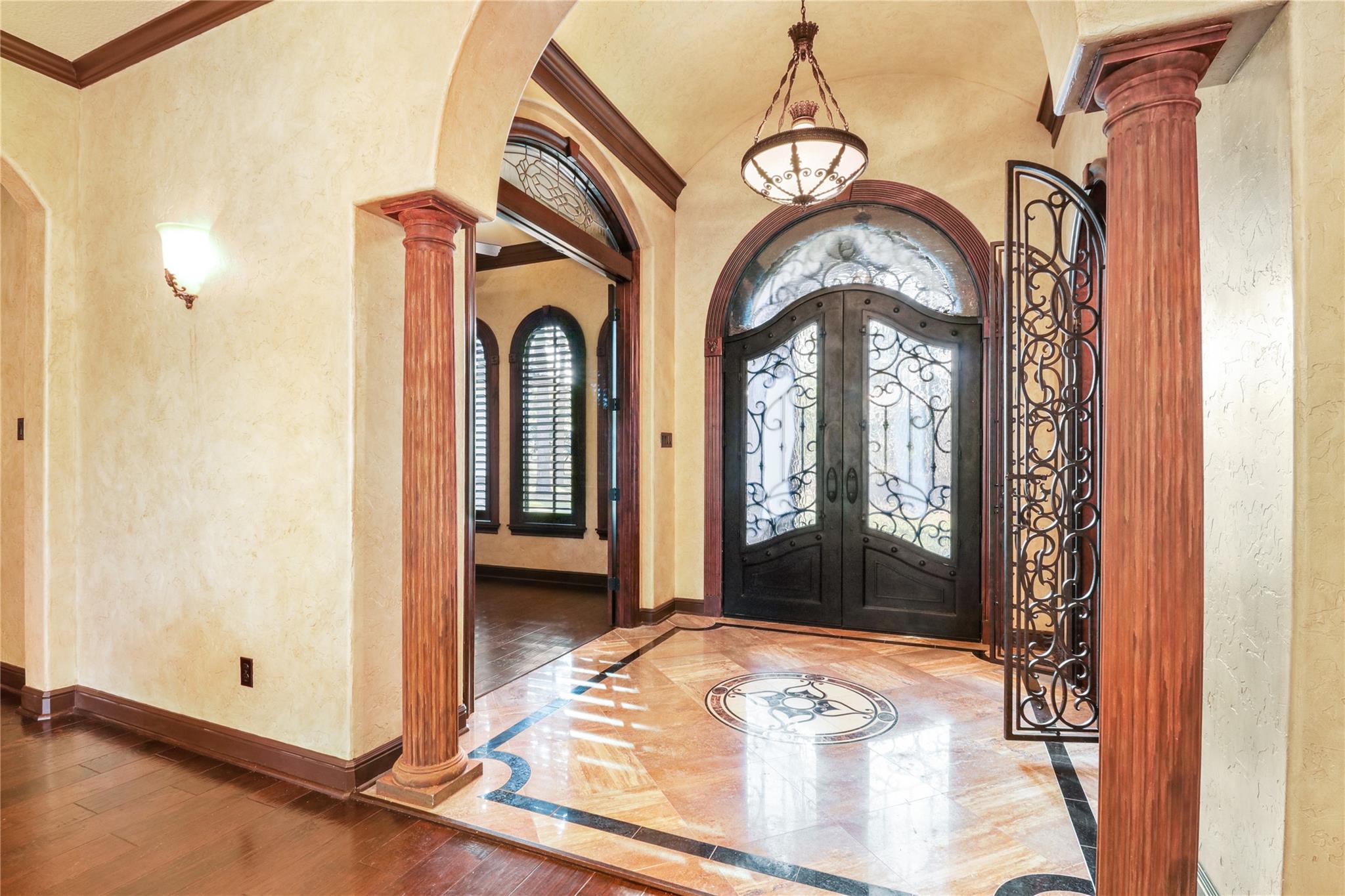 26325 Bauer Hockley Road