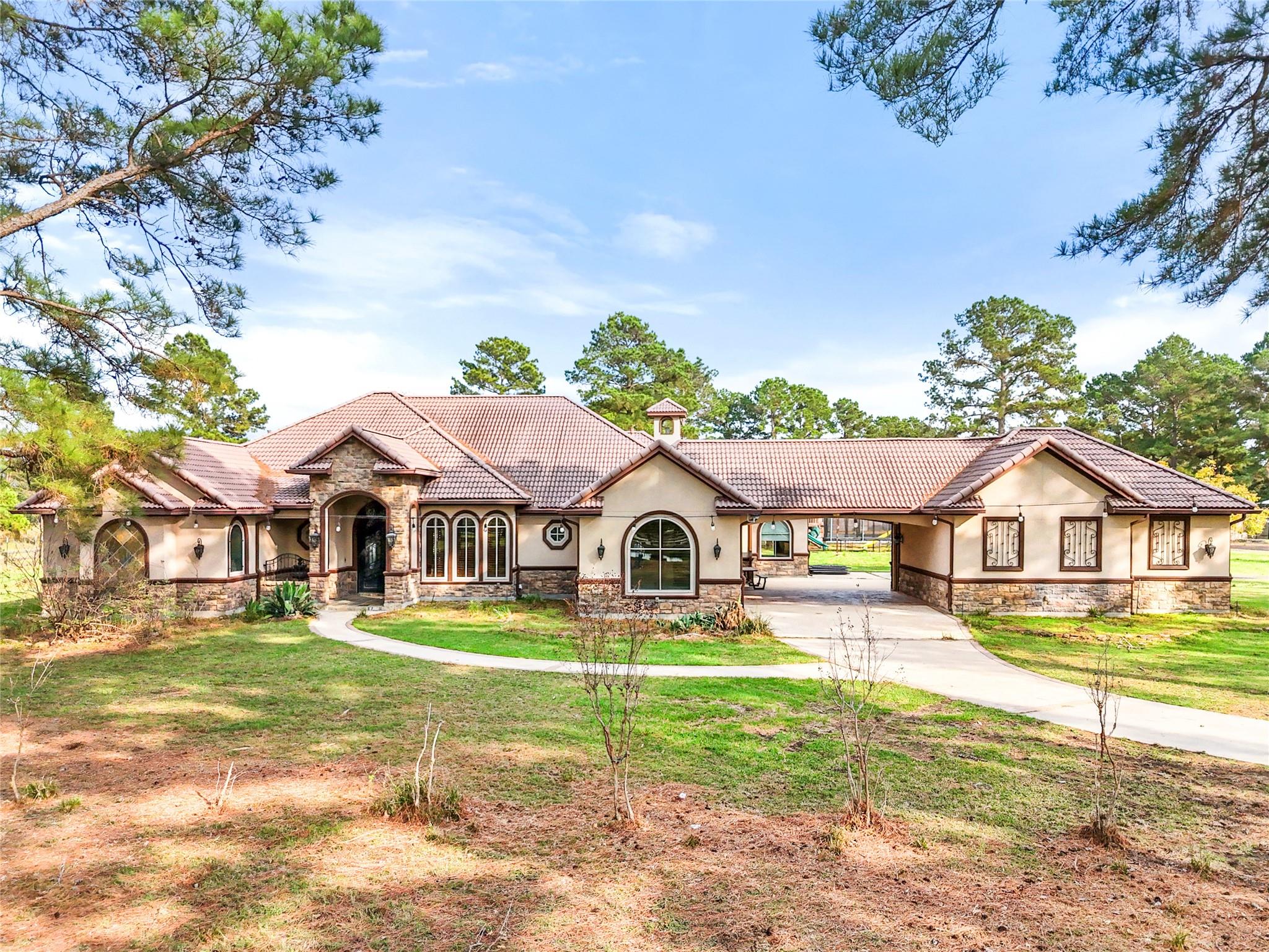 26325 Bauer Hockley Road