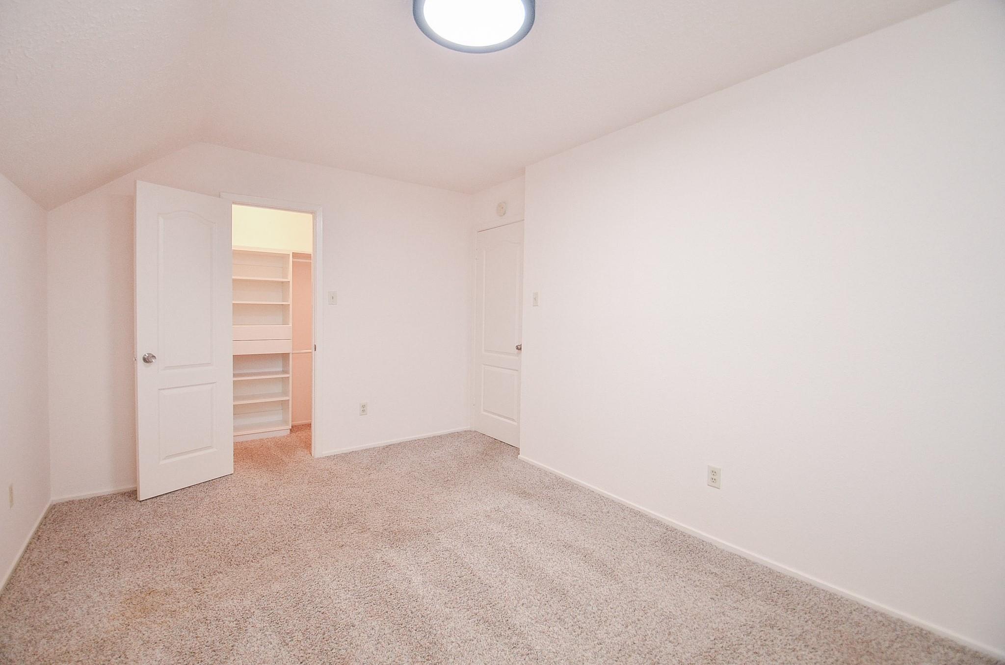 2102 Landcircle Court