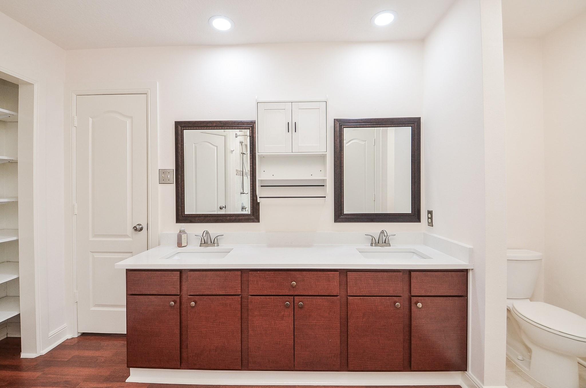 2102 Landcircle Court