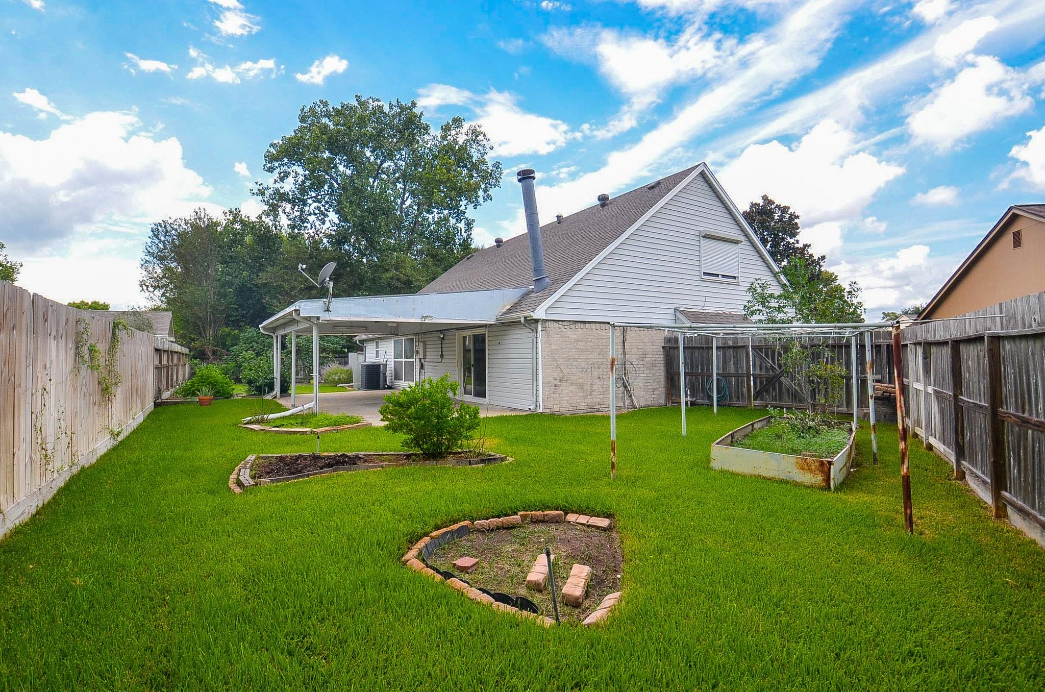 2102 Landcircle Court