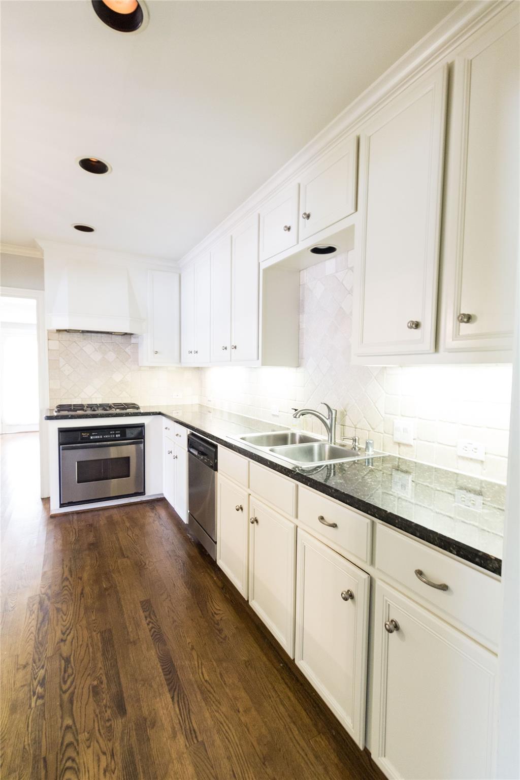 2348 Dryden Road