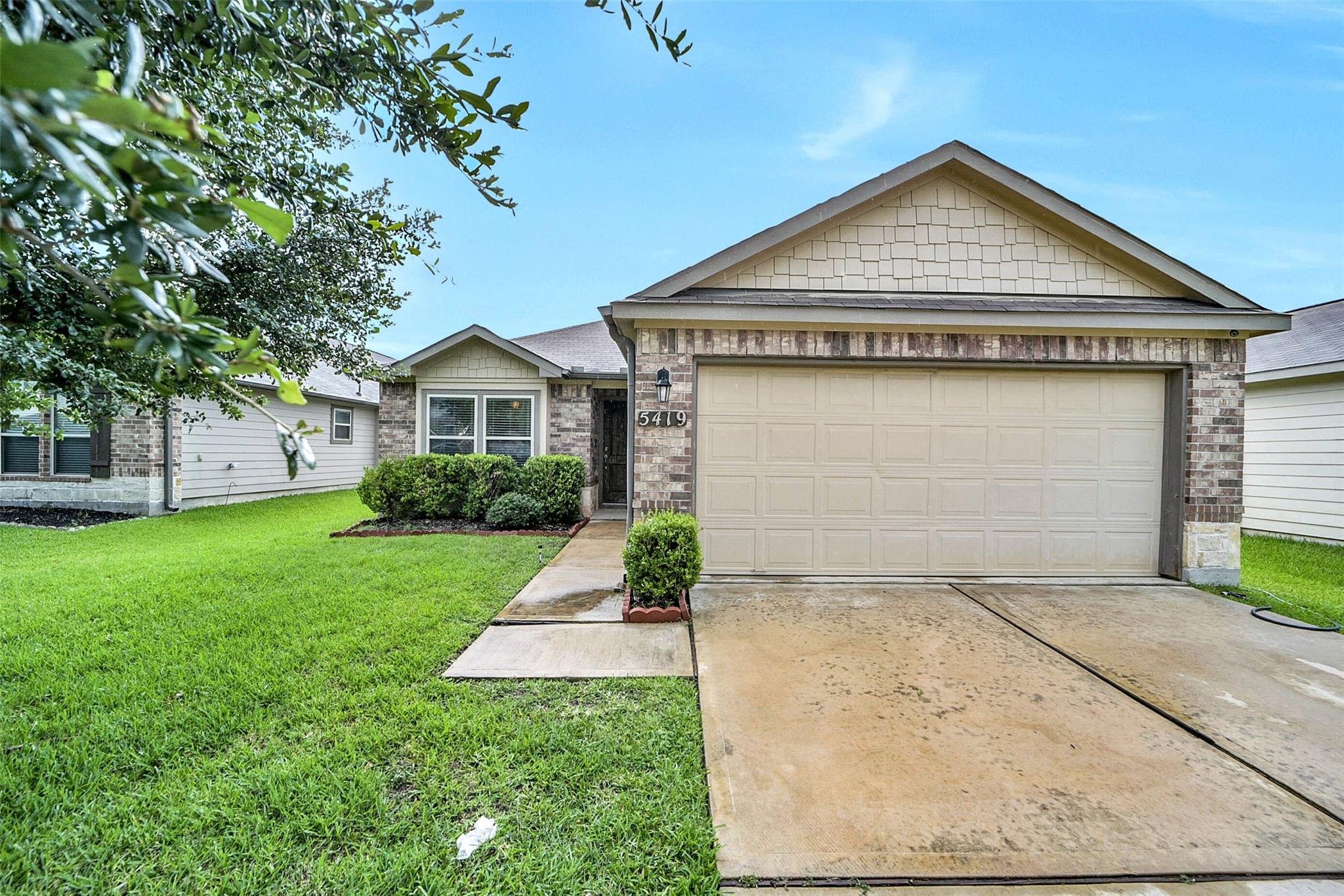 5419 Casa Martin Drive