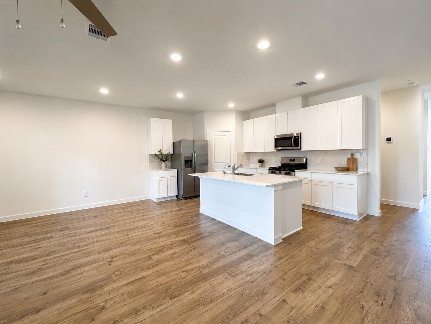 28130 Meadowlark Sky Dr