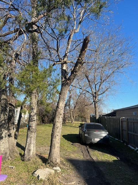 1310 Bayou Street