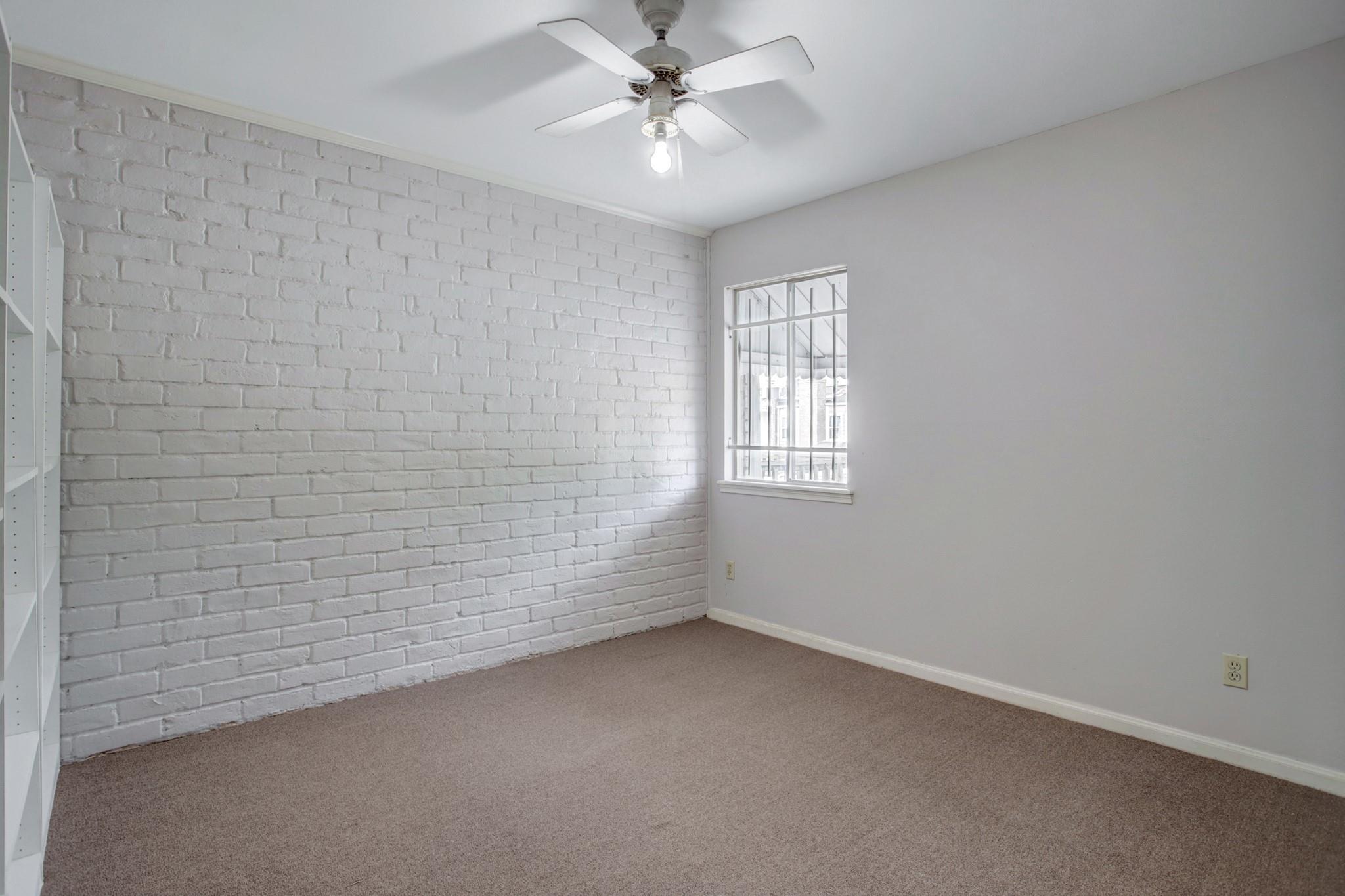 1412 Walnut Bend Lane # 19