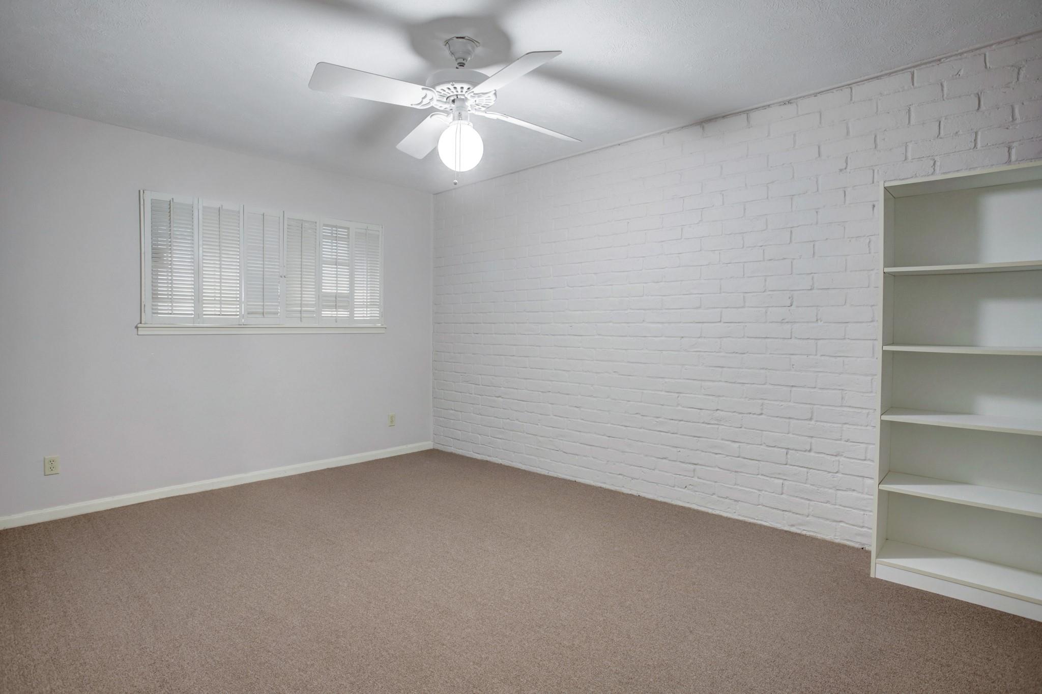 1412 Walnut Bend Lane # 19