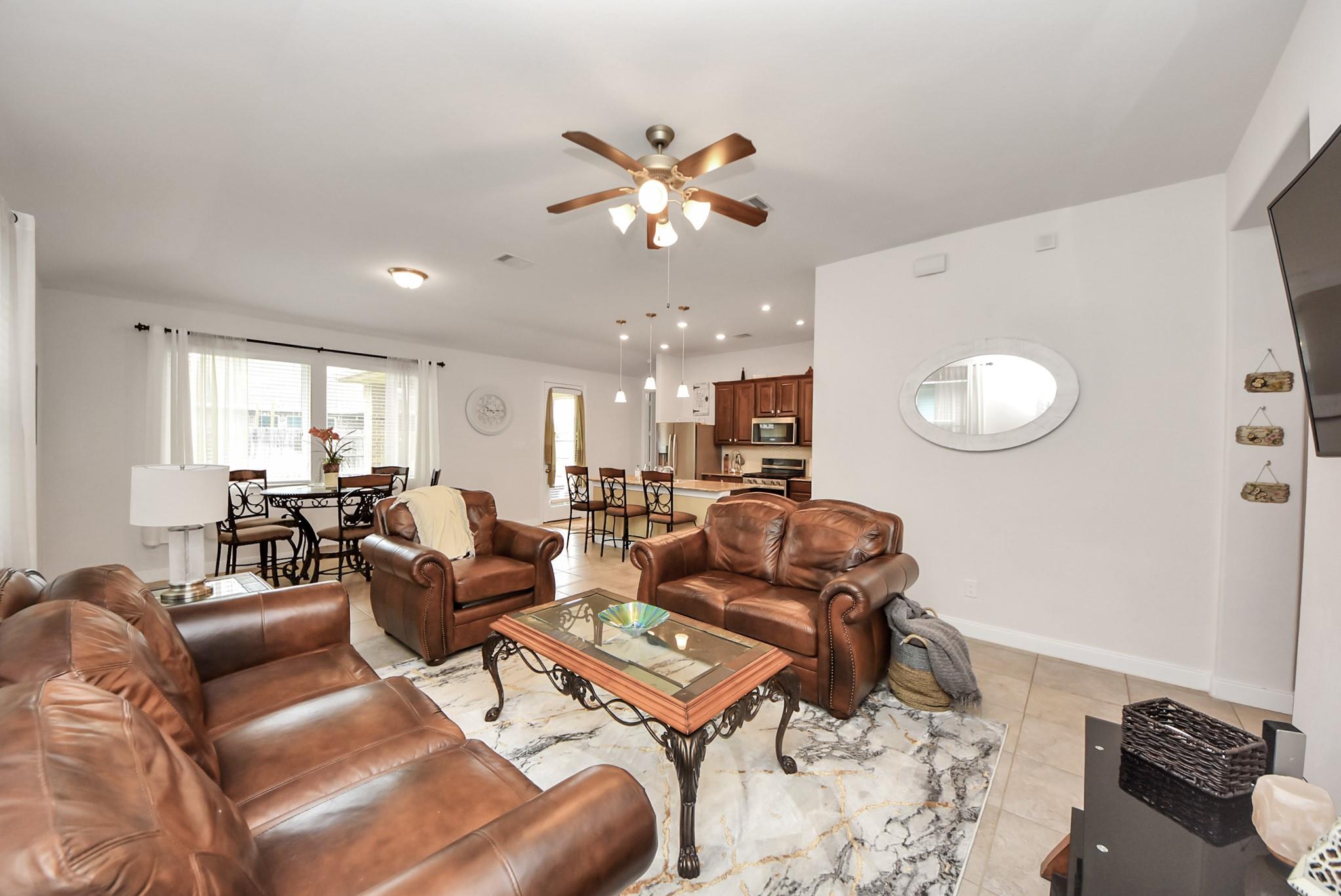 8806 Chapada Highlands Drive