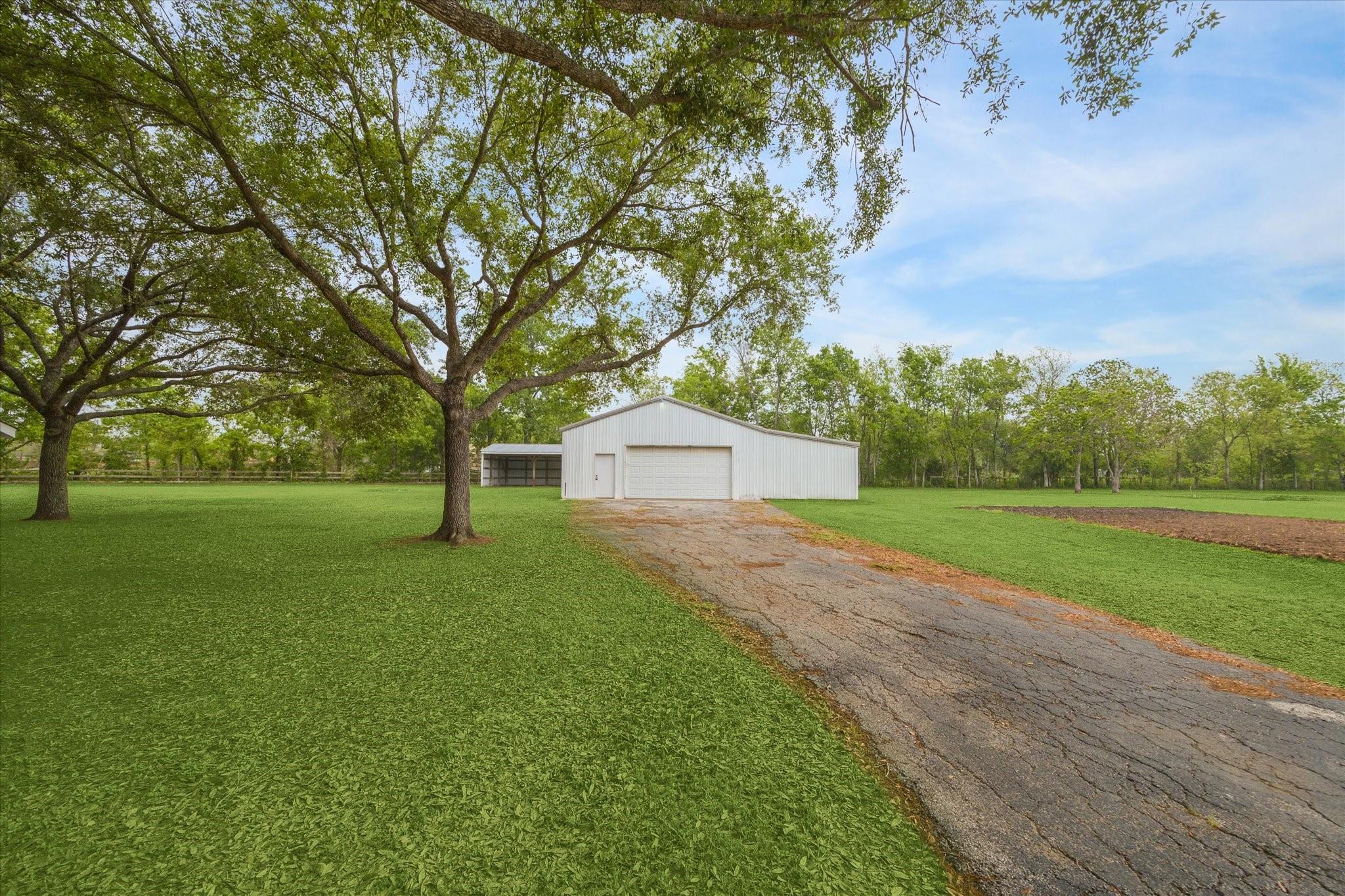 5350 Skinner Lane
