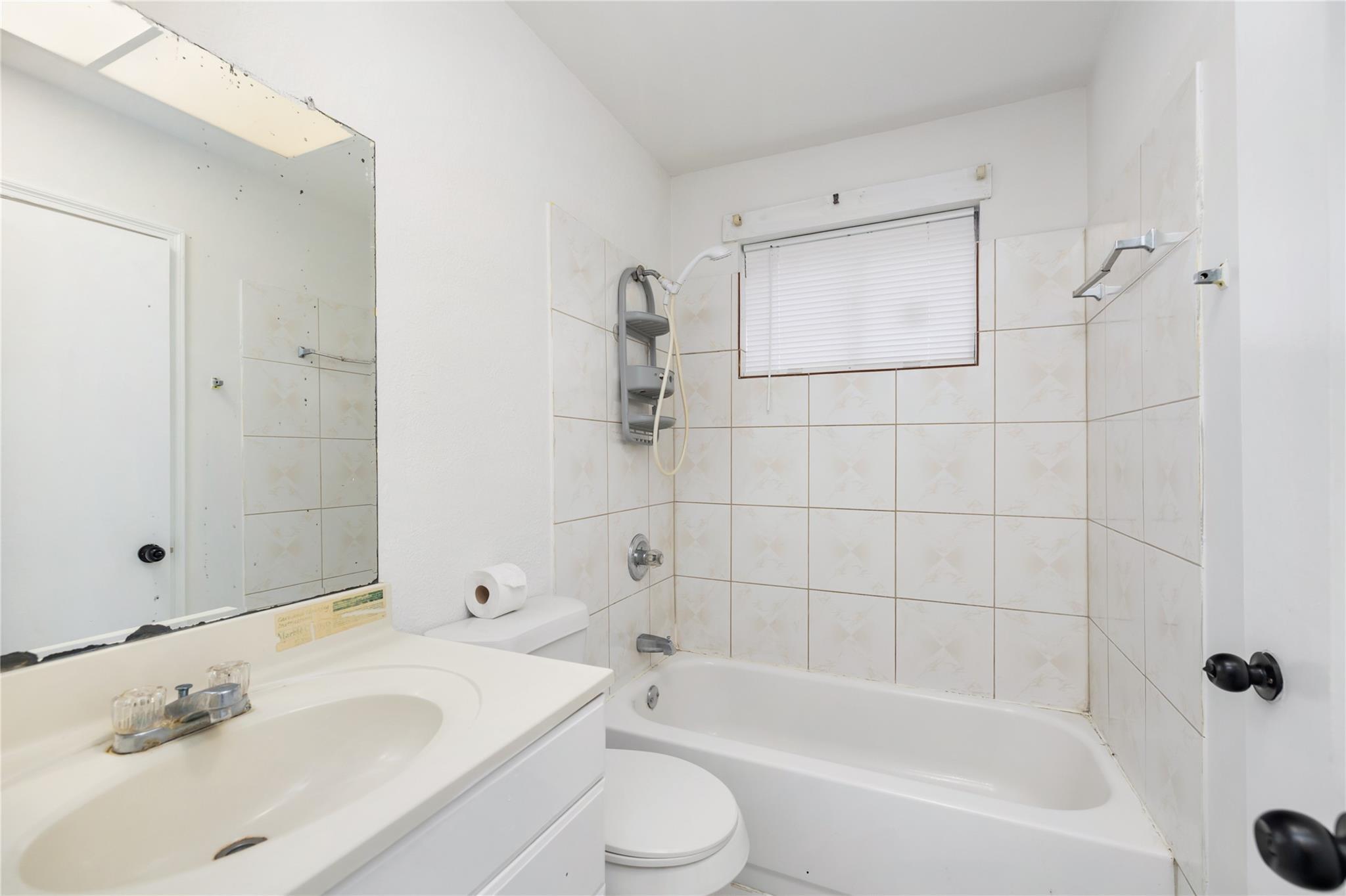 10707 Glenfield Ct Court