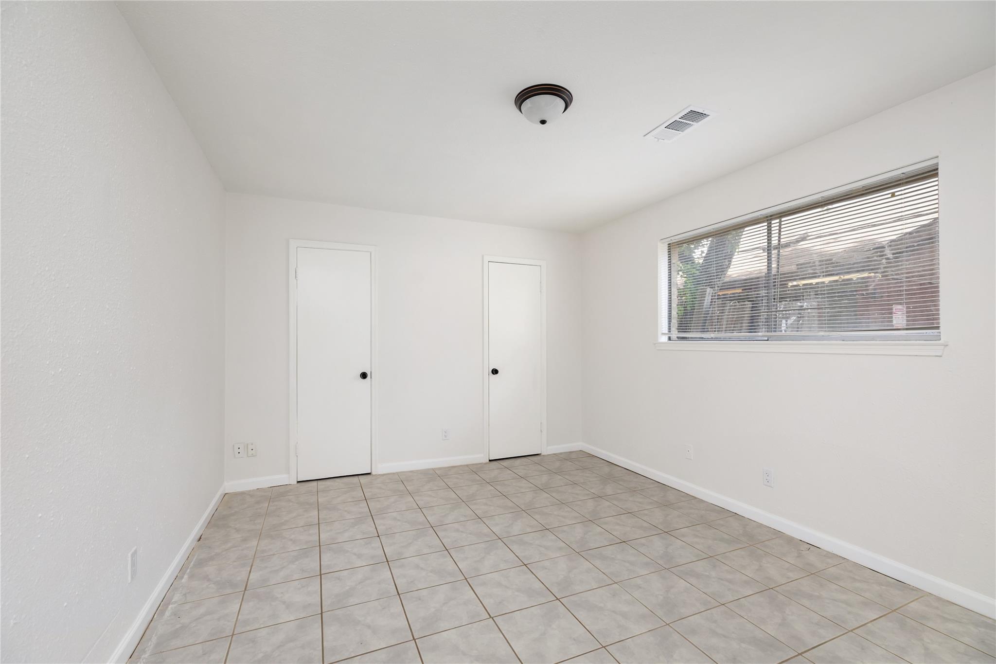 10707 Glenfield Ct Court
