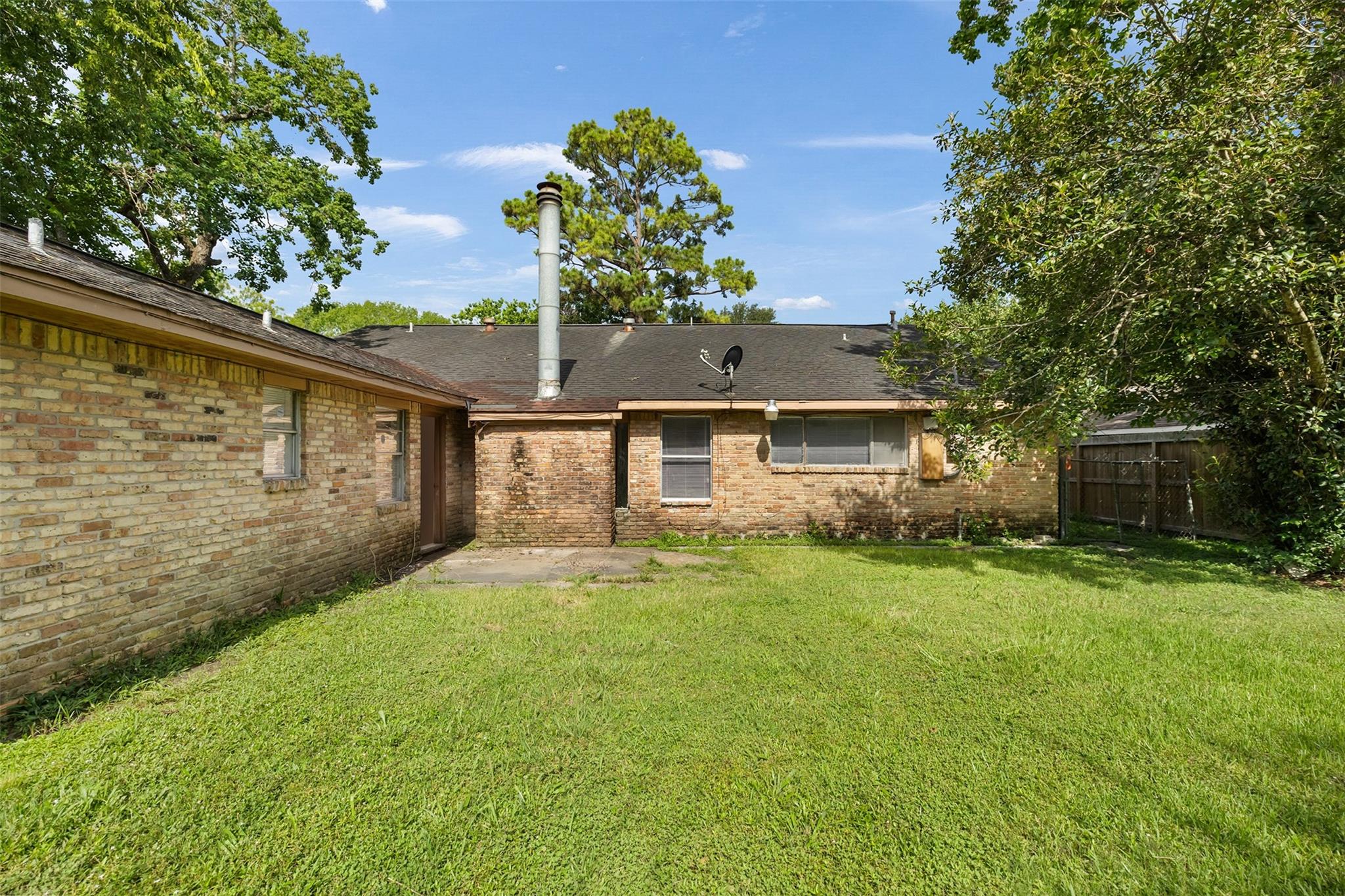 10707 Glenfield Ct Court