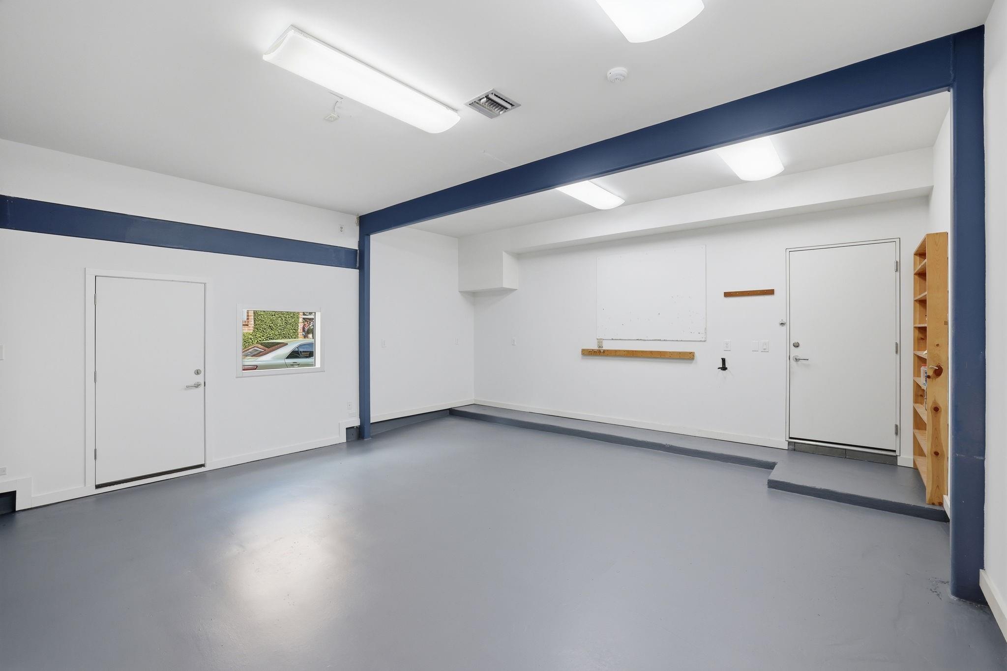 2424 White Oak Drive
