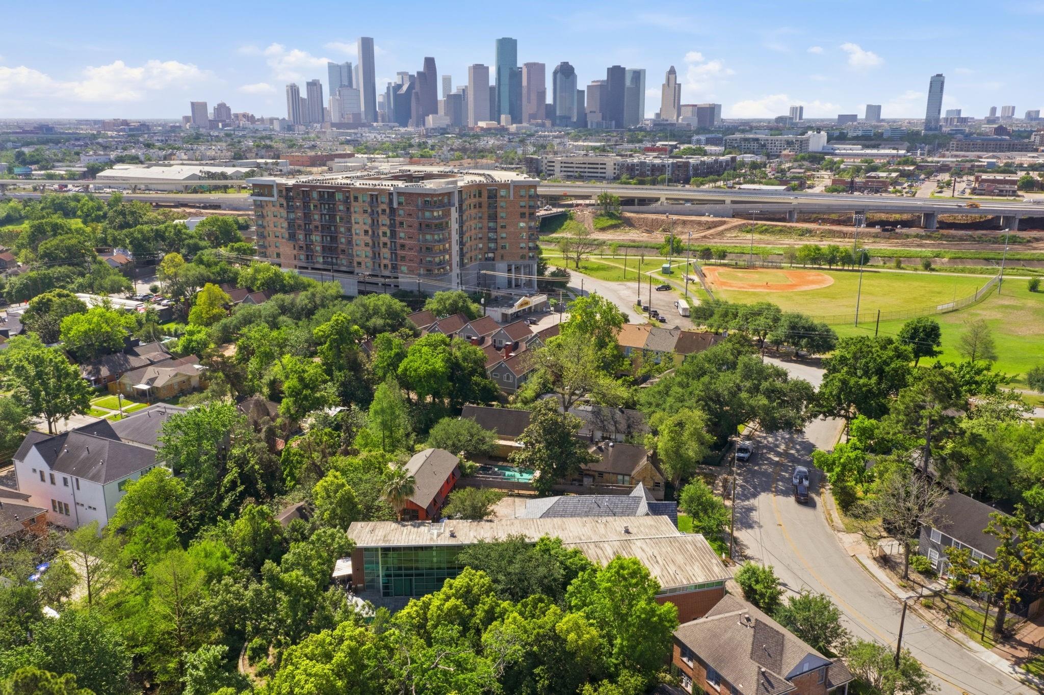 2424 White Oak Drive