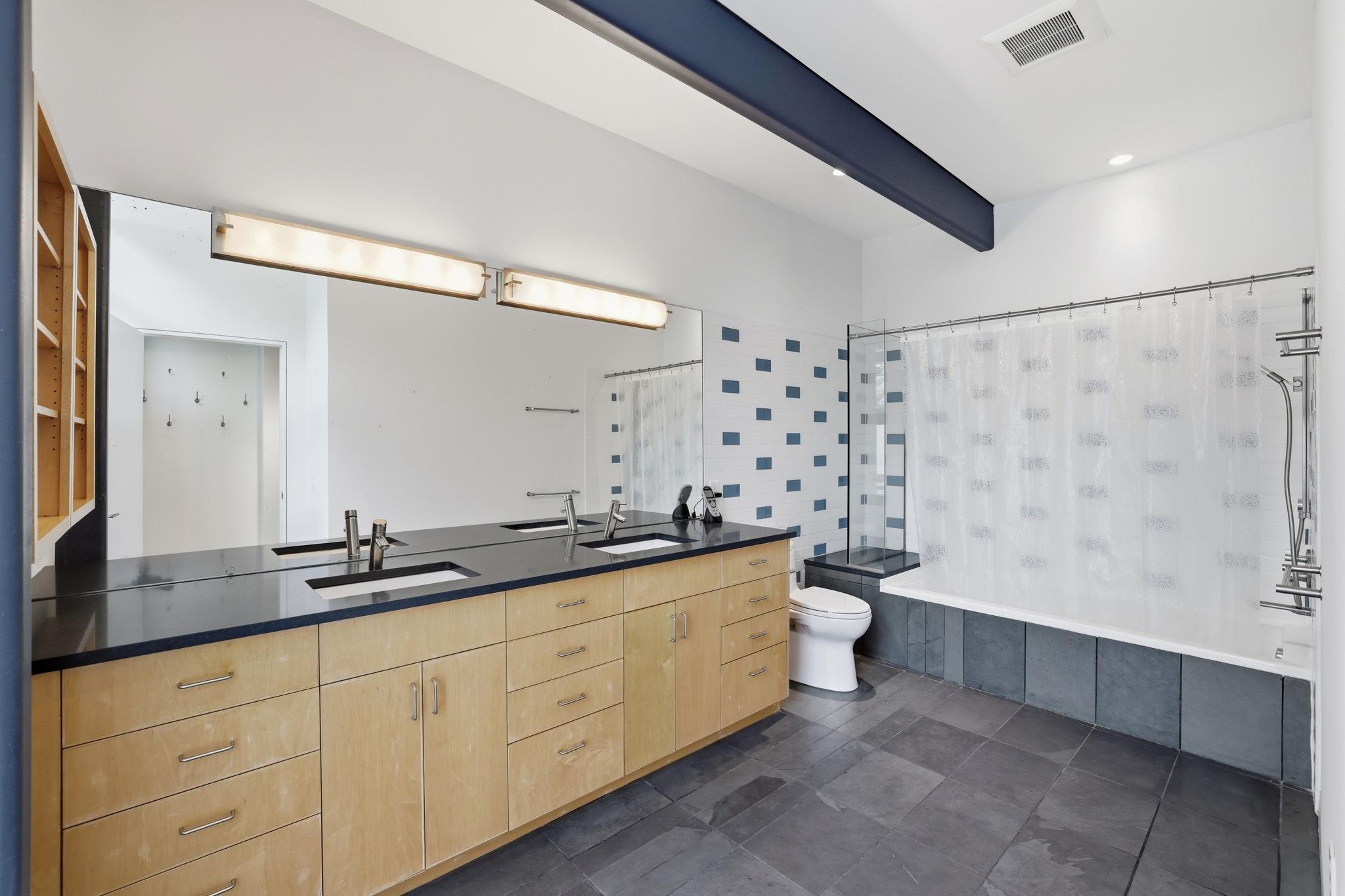 2424 White Oak Drive