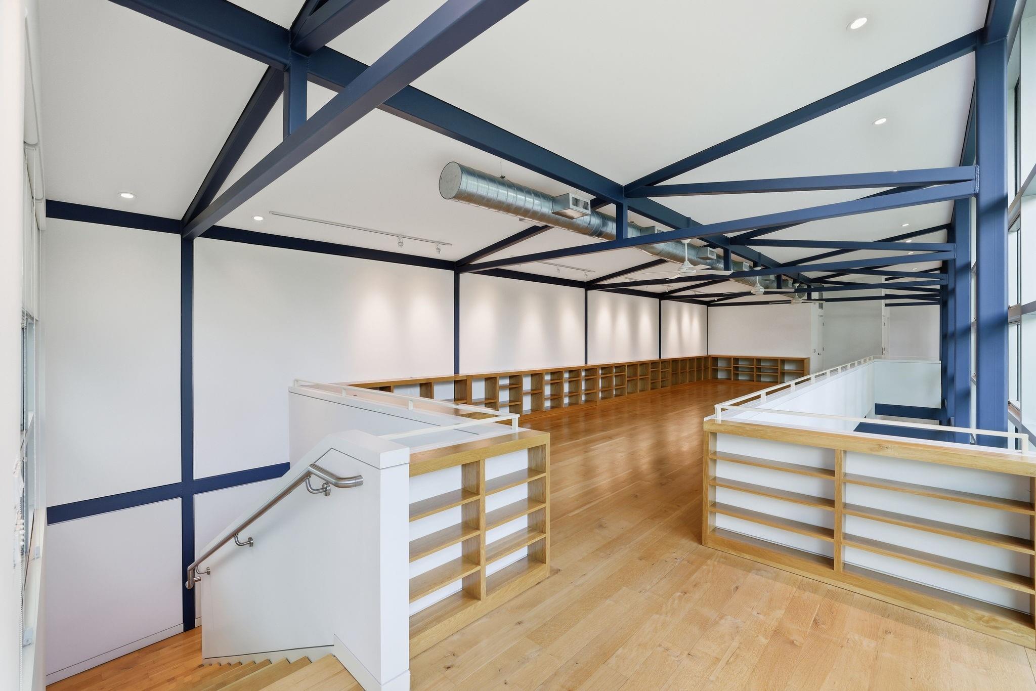 2424 White Oak Drive