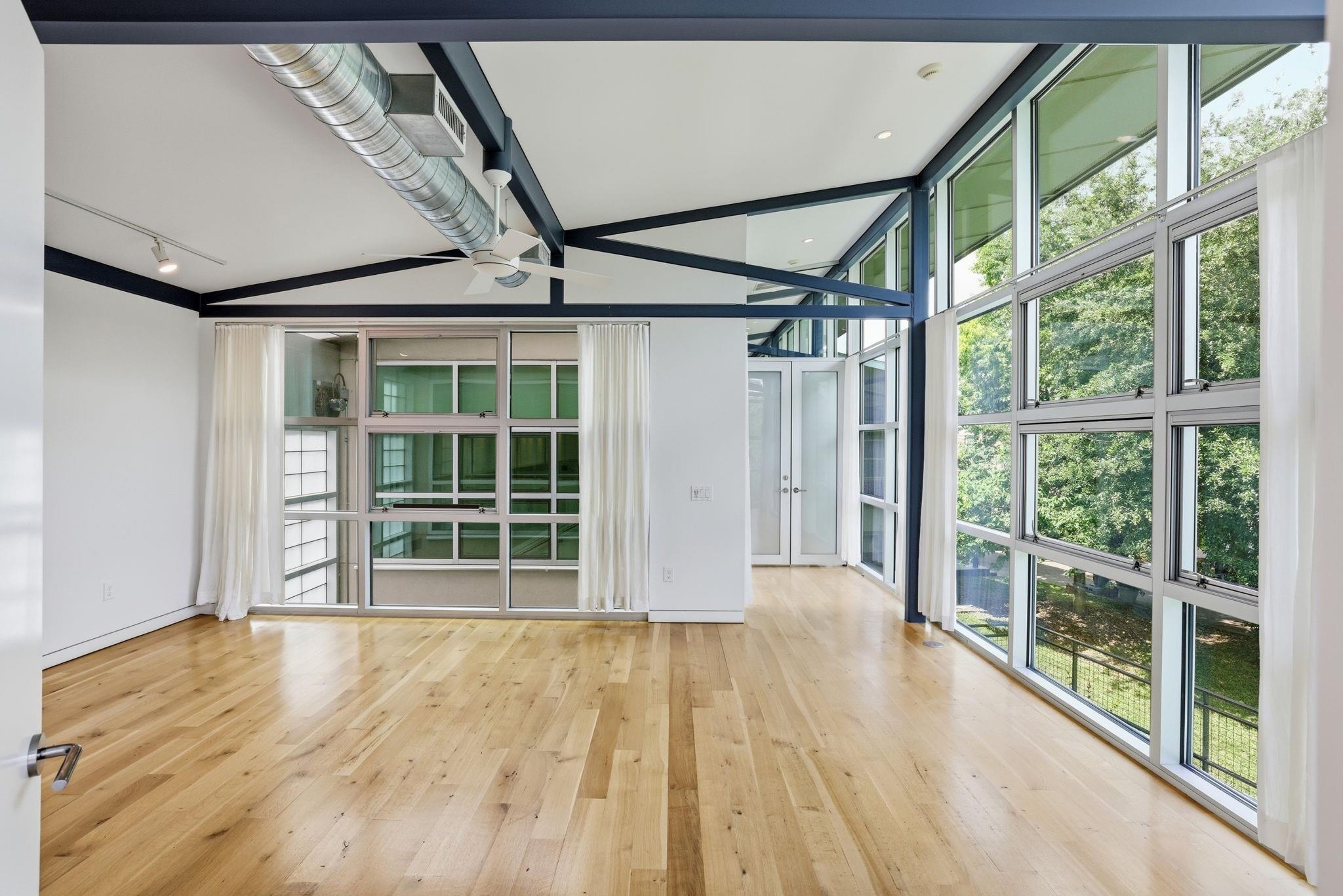 2424 White Oak Drive