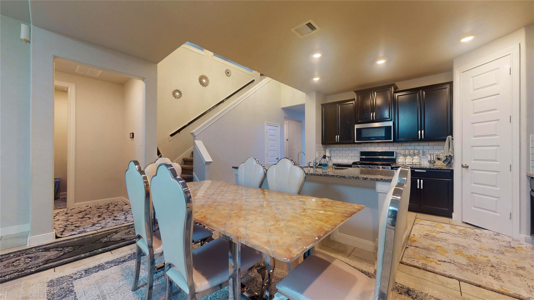 2543 Shelly Lang Court