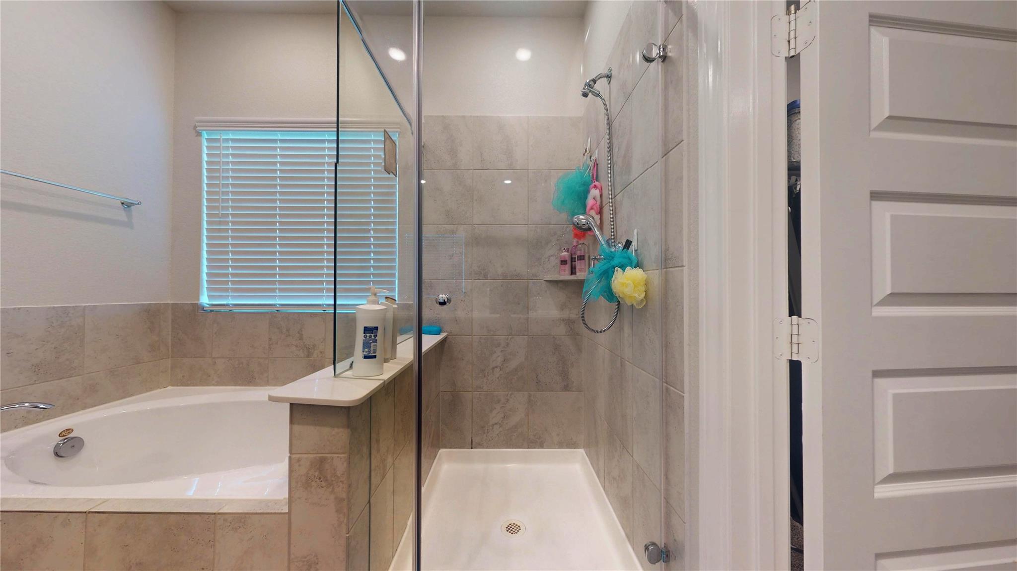 2543 Shelly Lang Court