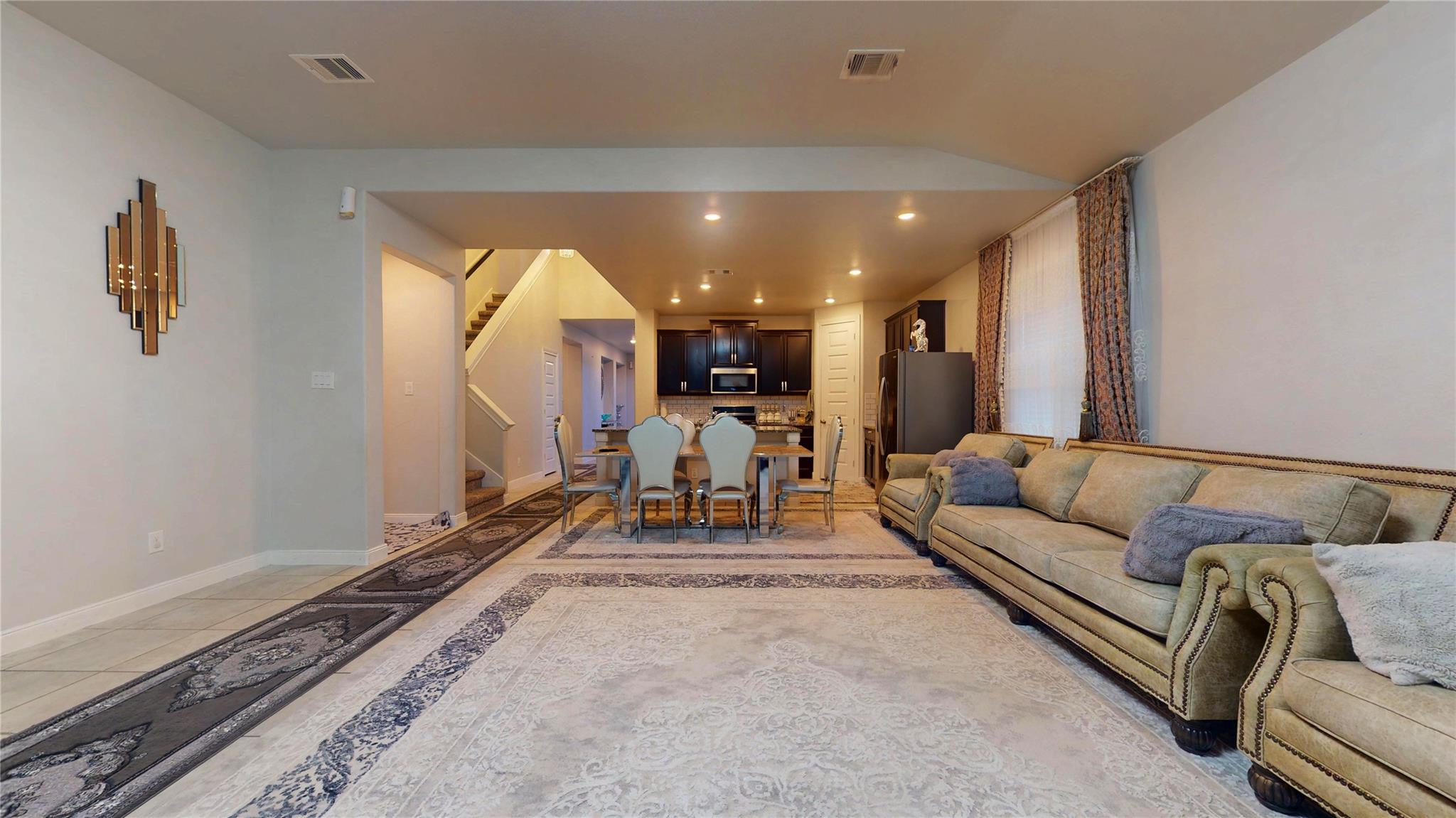 2543 Shelly Lang Court