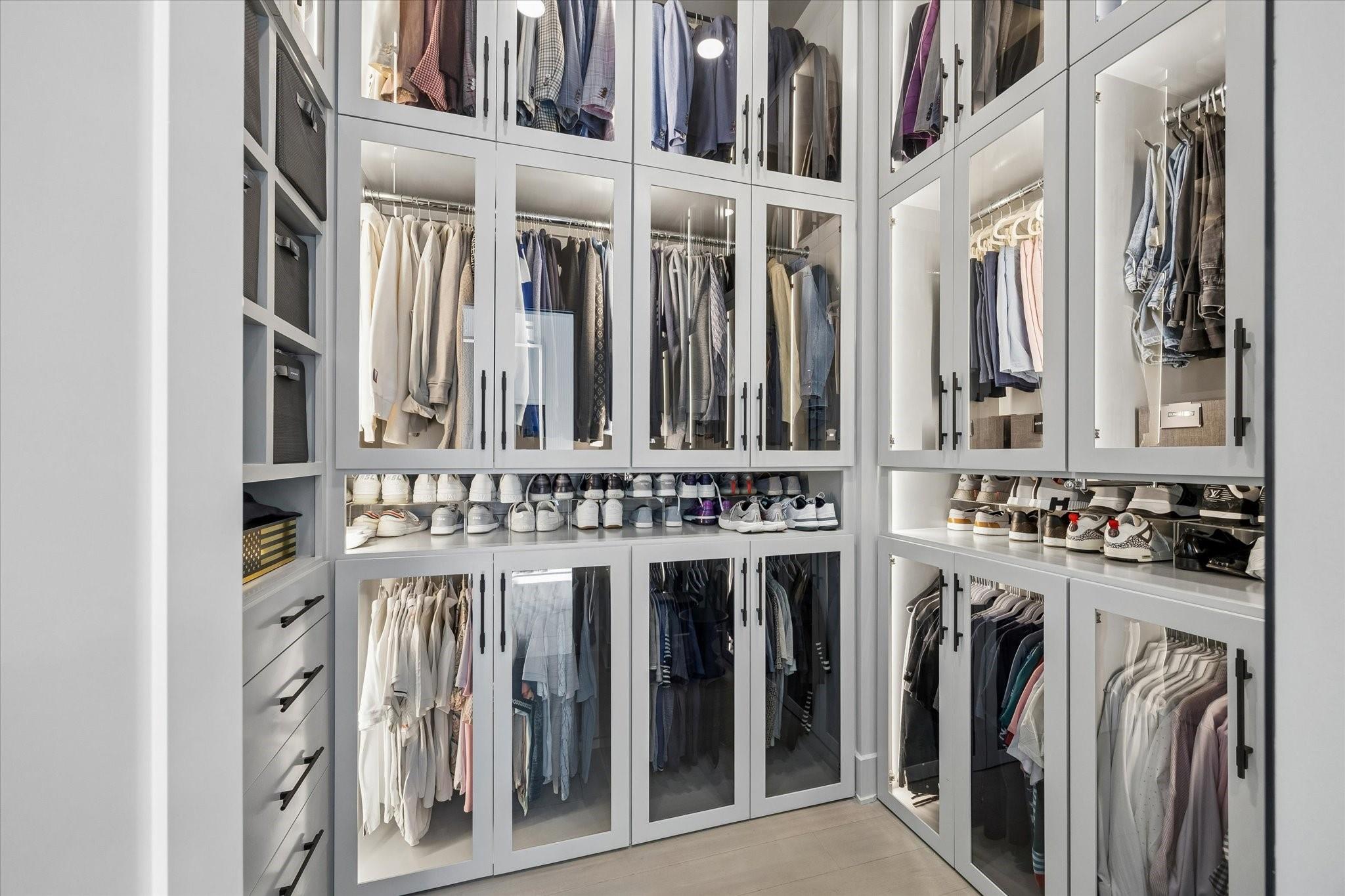 5602 Cedar Creek Drive