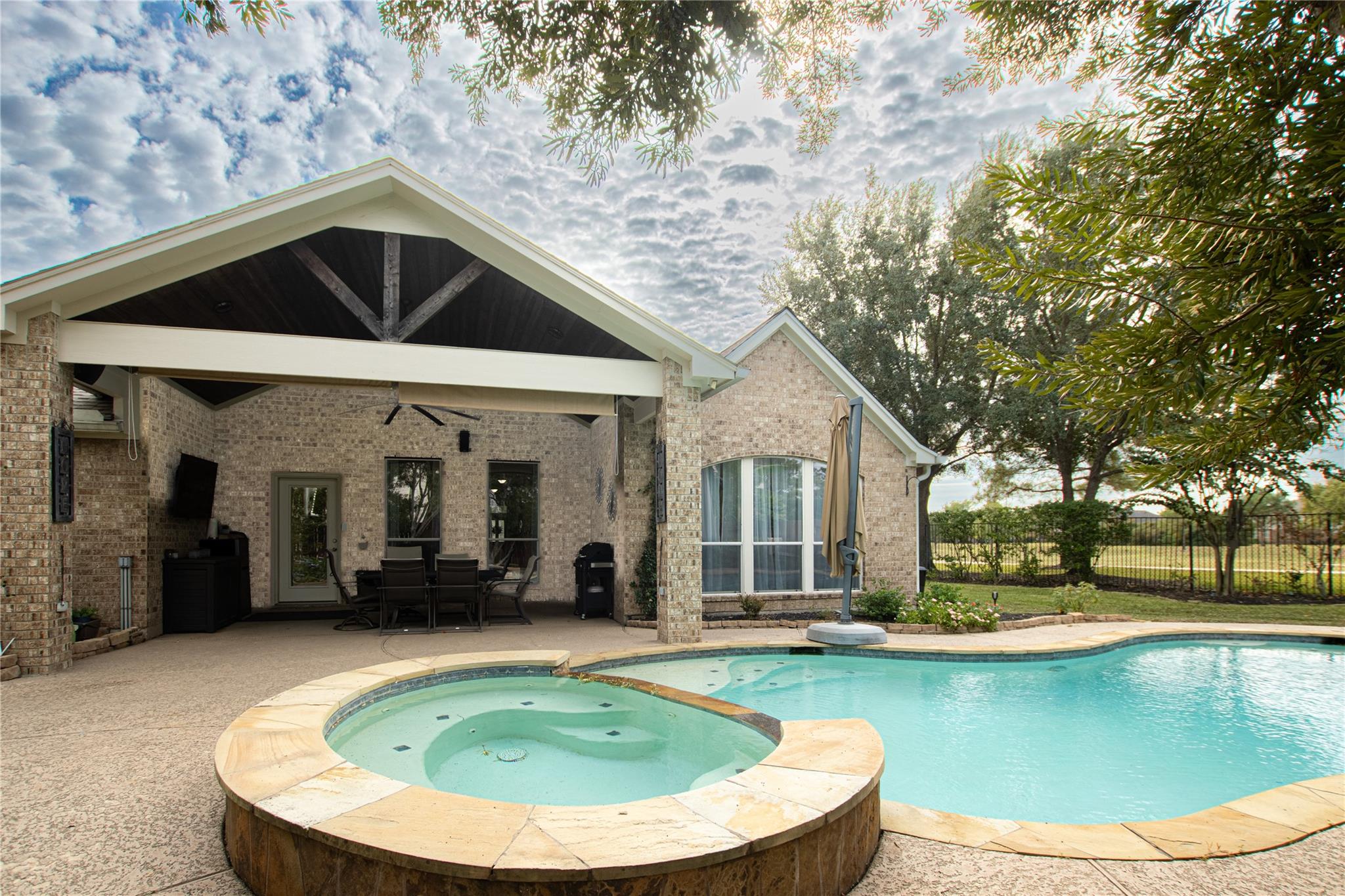 25534 Overbrook Terrace Lane