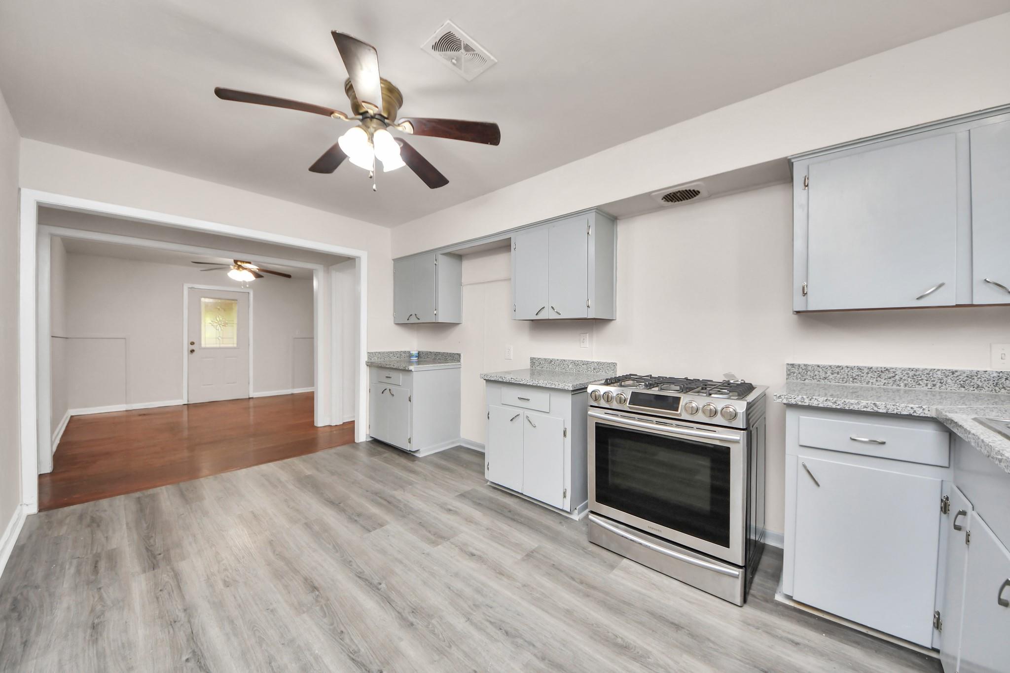 2703 Knotty Oaks Trail