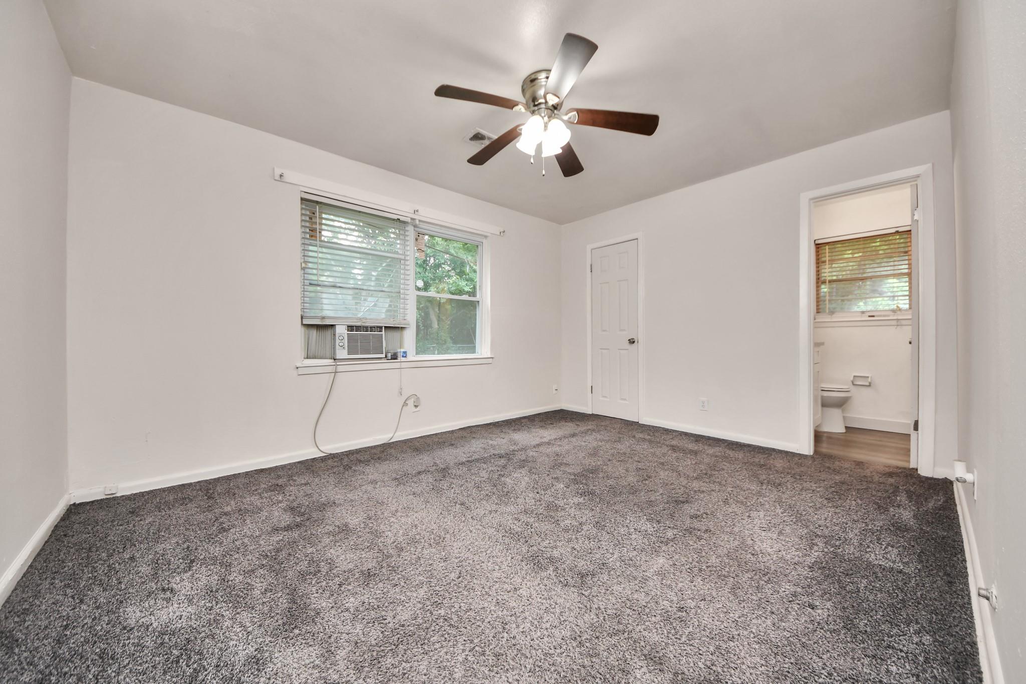 2703 Knotty Oaks Trail