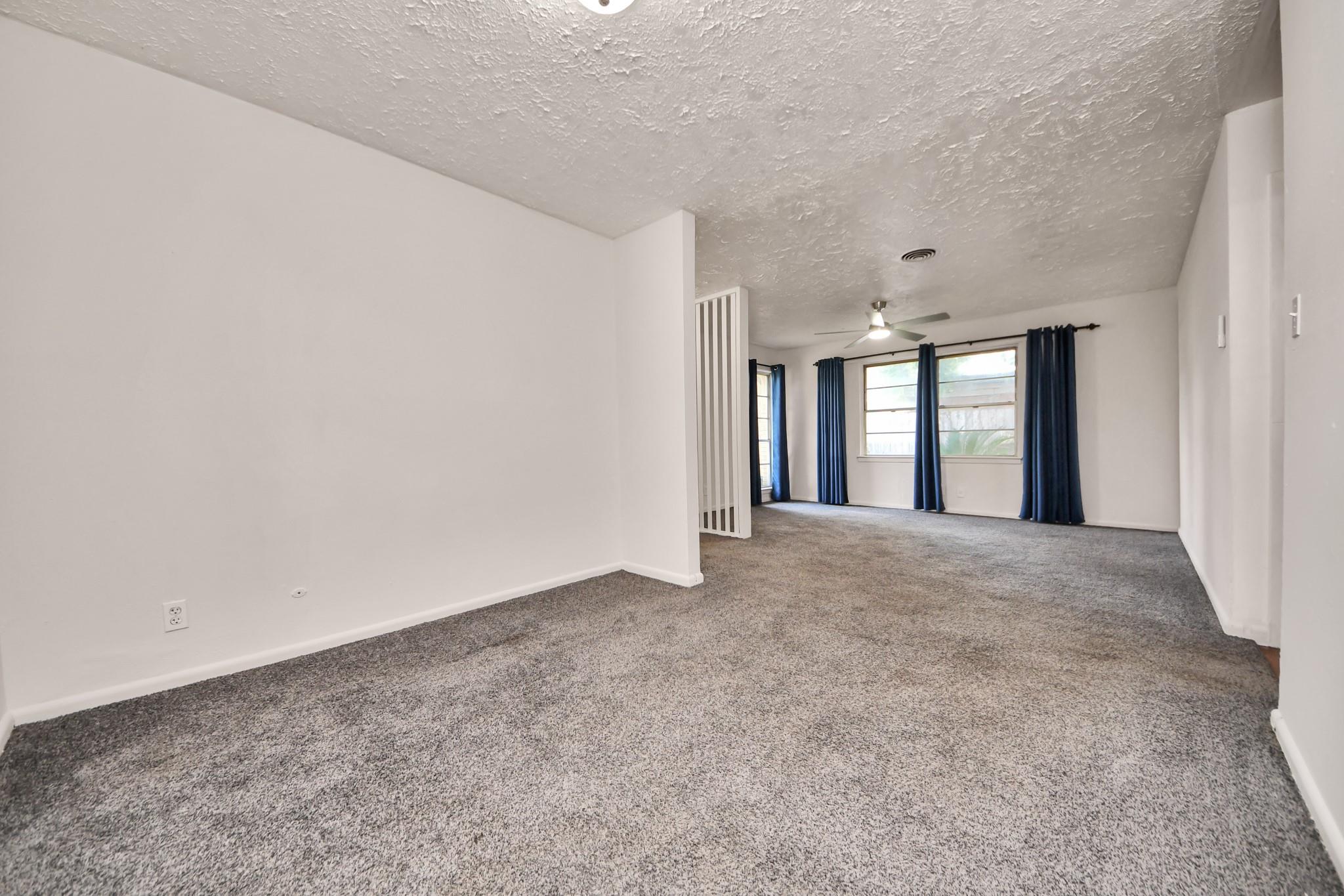 2703 Knotty Oaks Trail