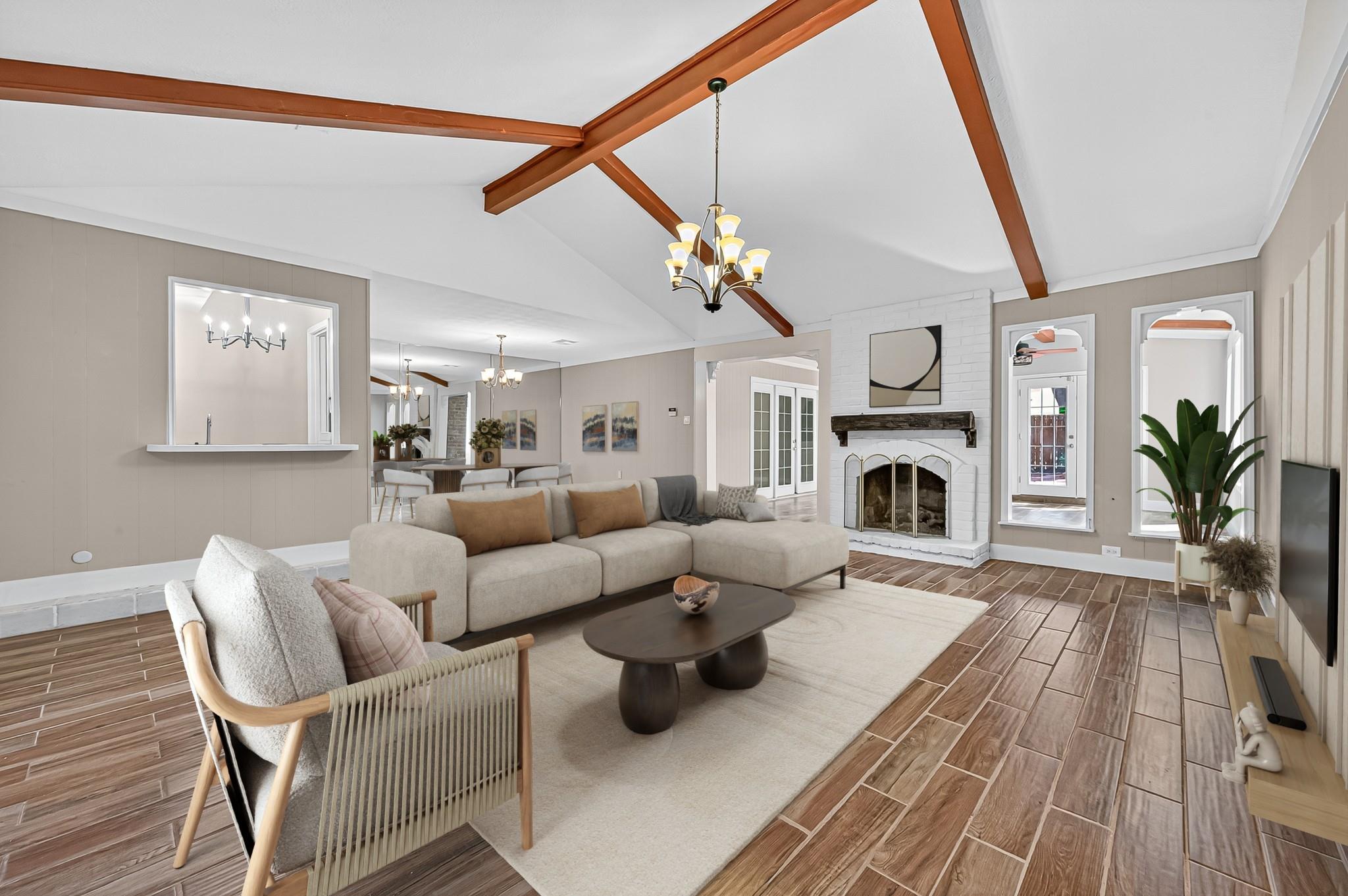 13903 Chevy Chase Drive