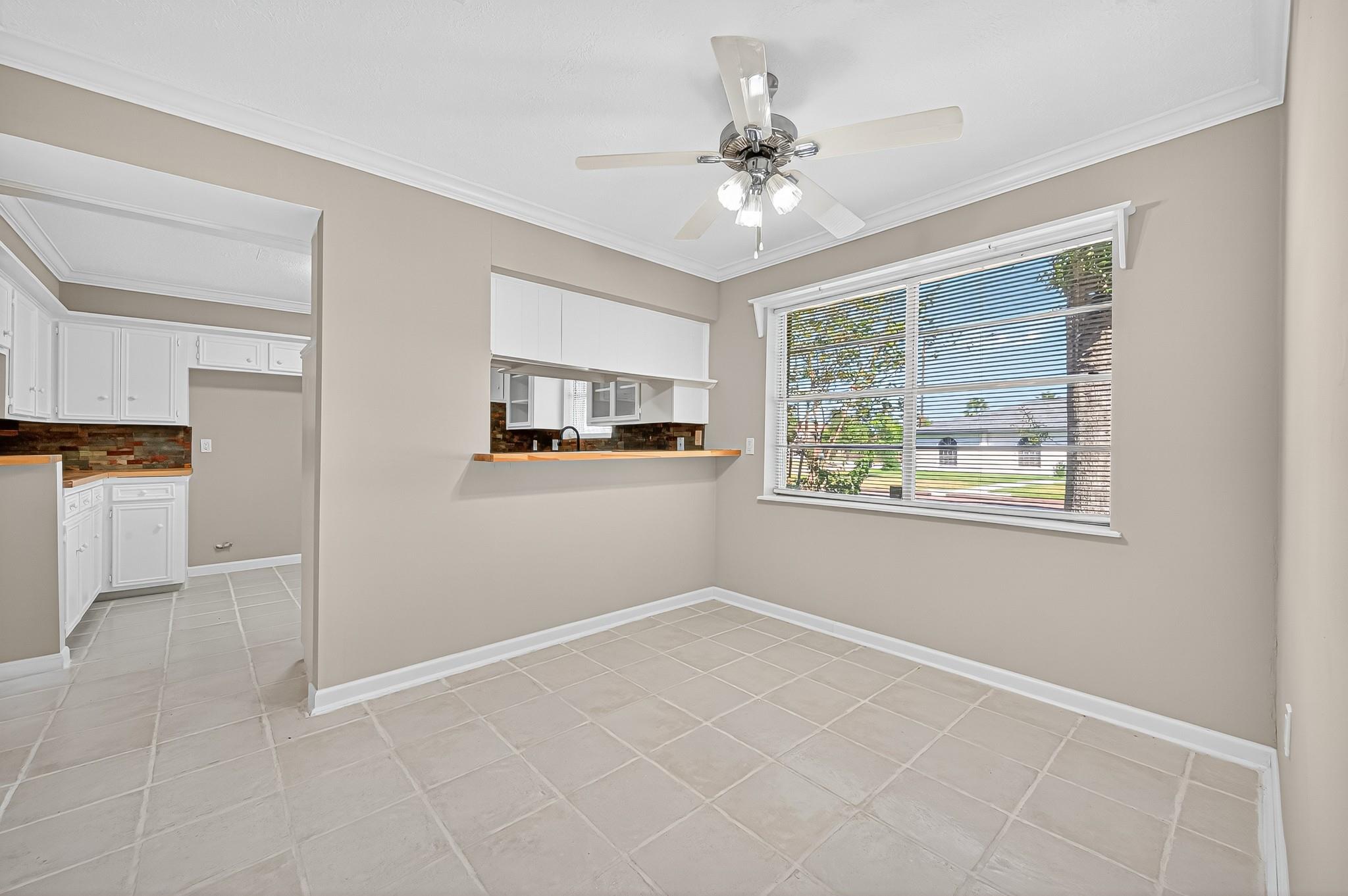 13903 Chevy Chase Drive, Houston