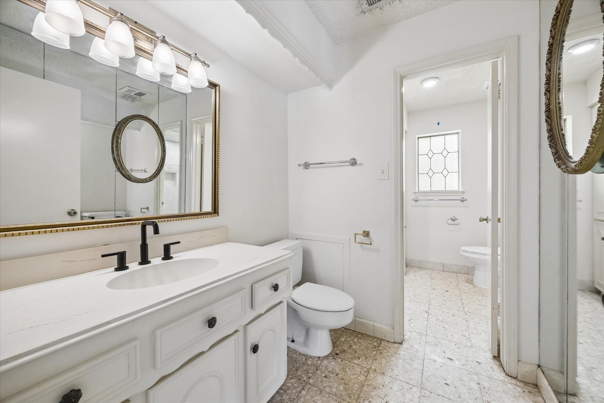 10835 Cranbrook Road