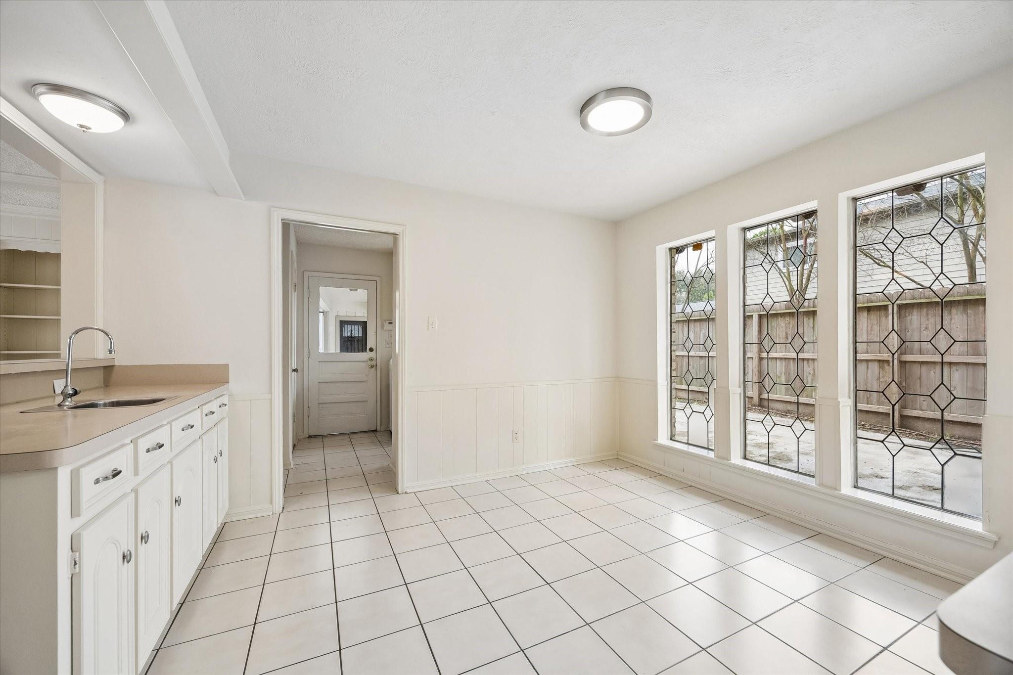 10835 Cranbrook Road