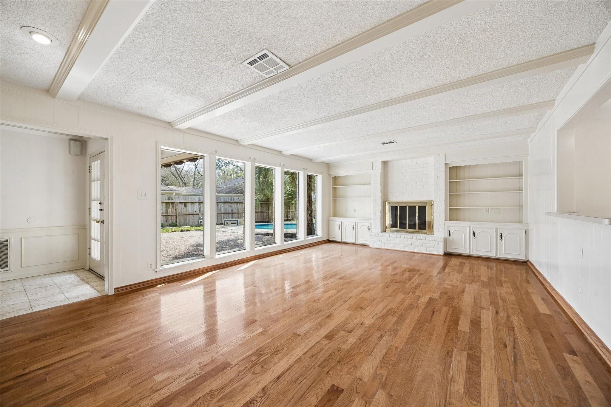 10835 Cranbrook Road