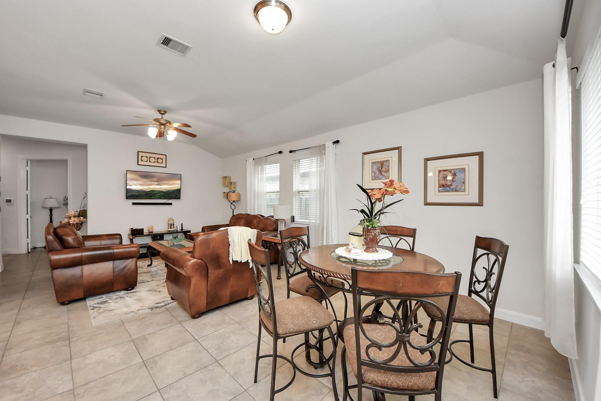 8806 Chapada Highlands Drive